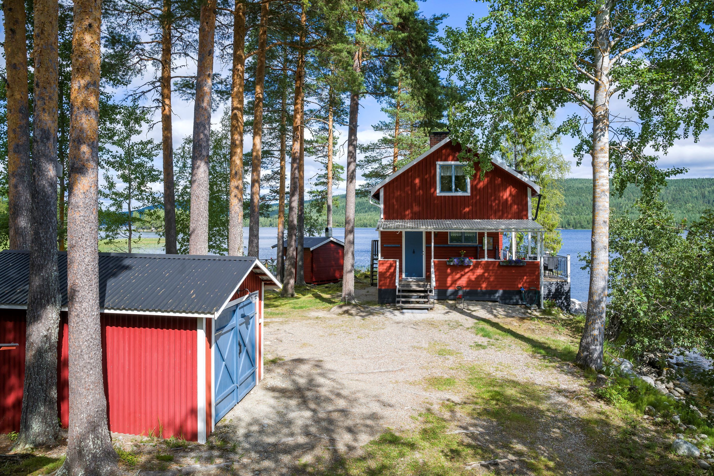 Välkomna ut till stugan