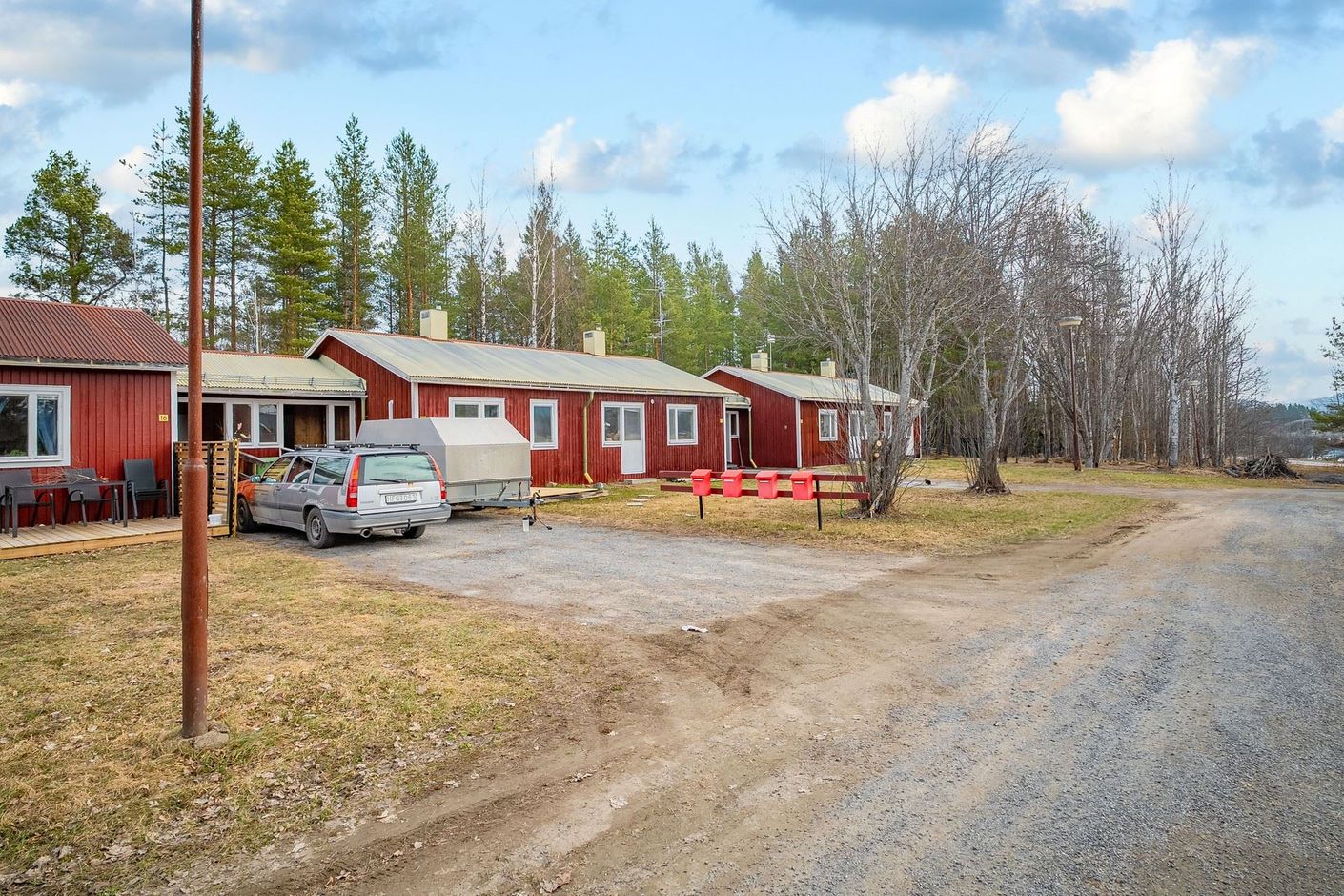 Välkomna till Hallsta 361-363