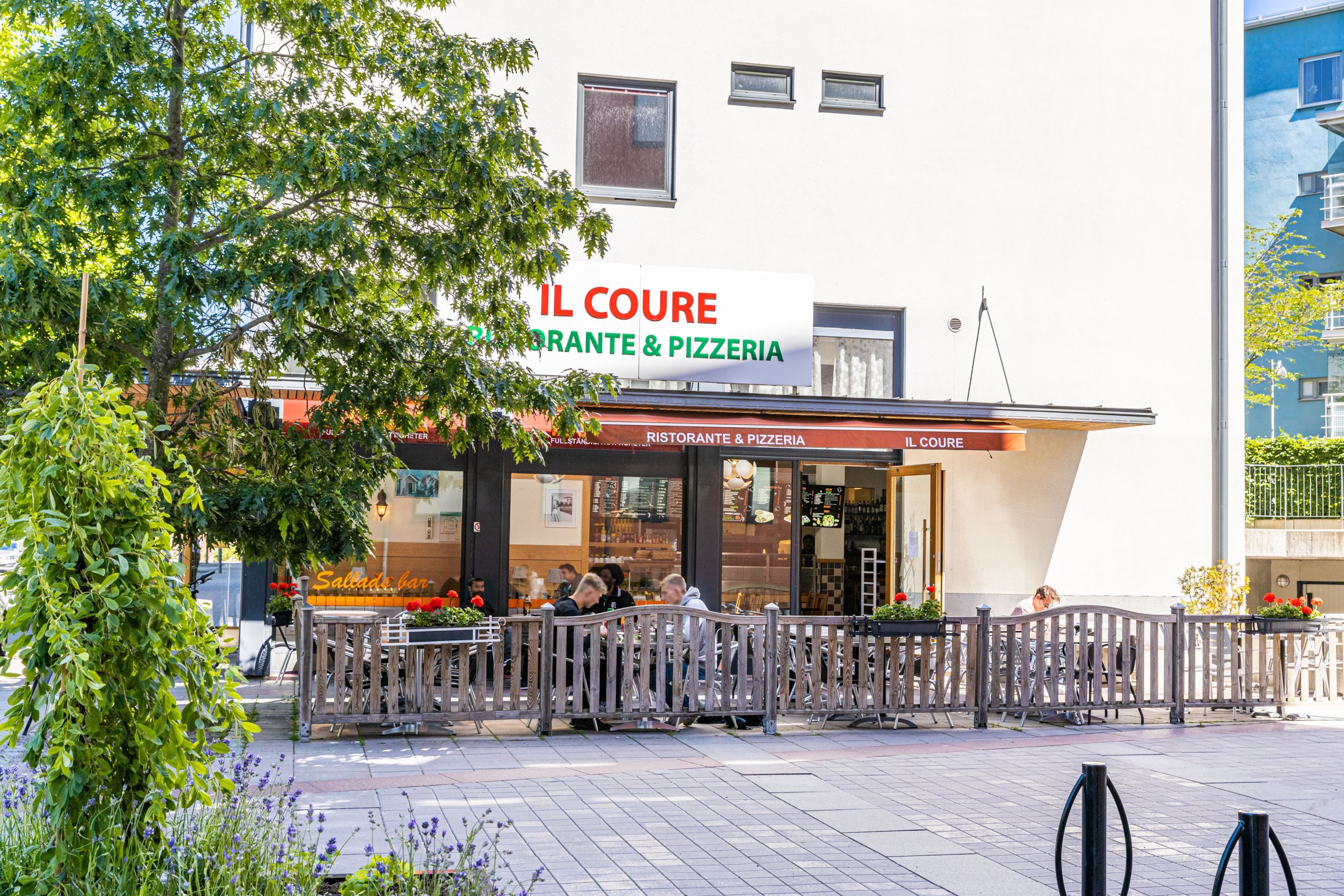 Restaurang vid Blåsut T-bana