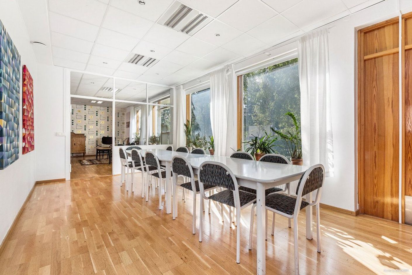 Föreningslokal med plats för många