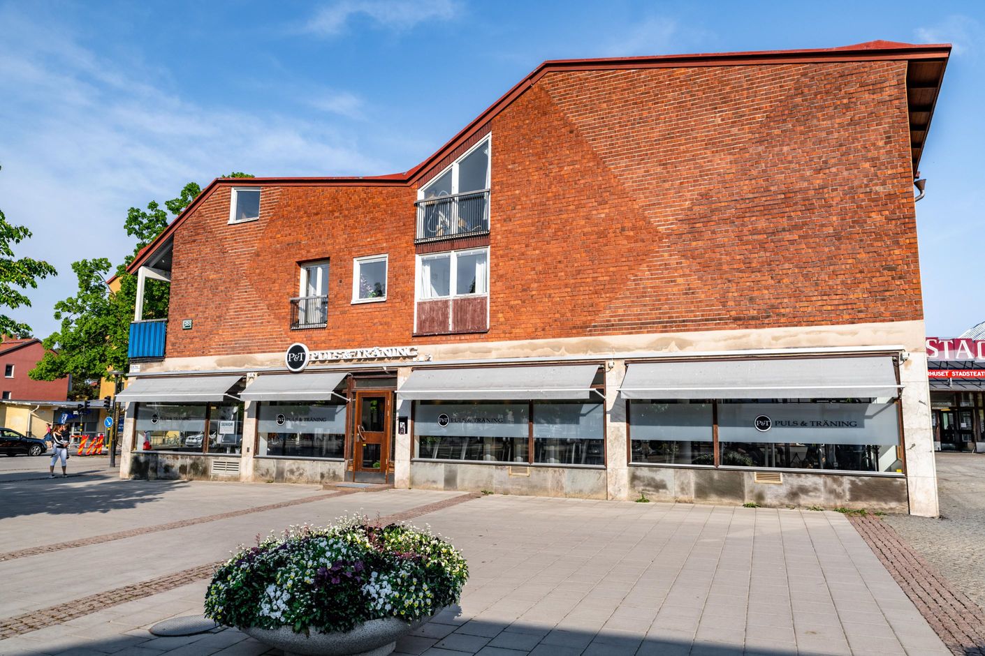 Gymmet Puls & Träning intill Årsta torg