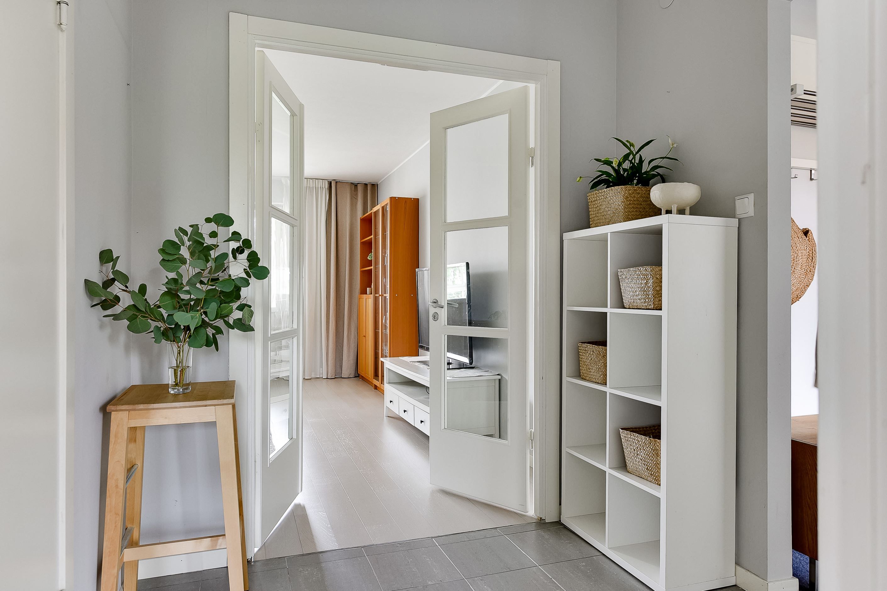 Hall