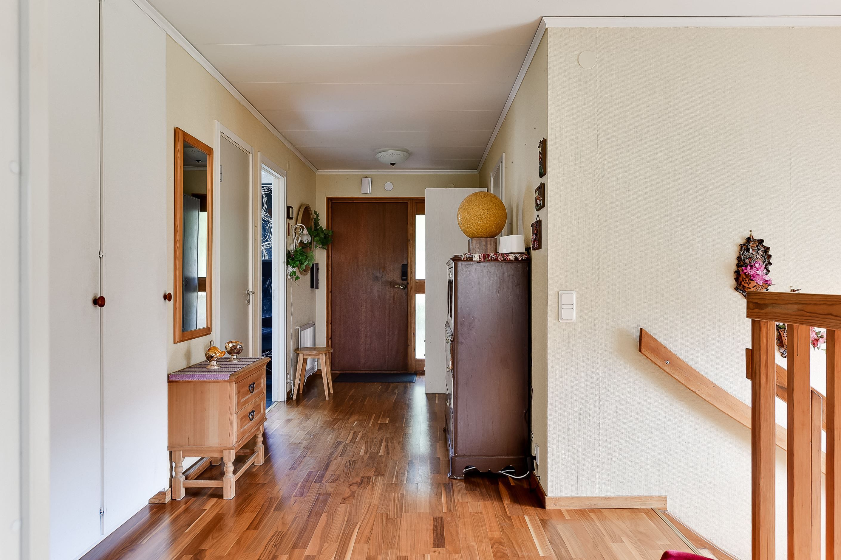 Inre hall
