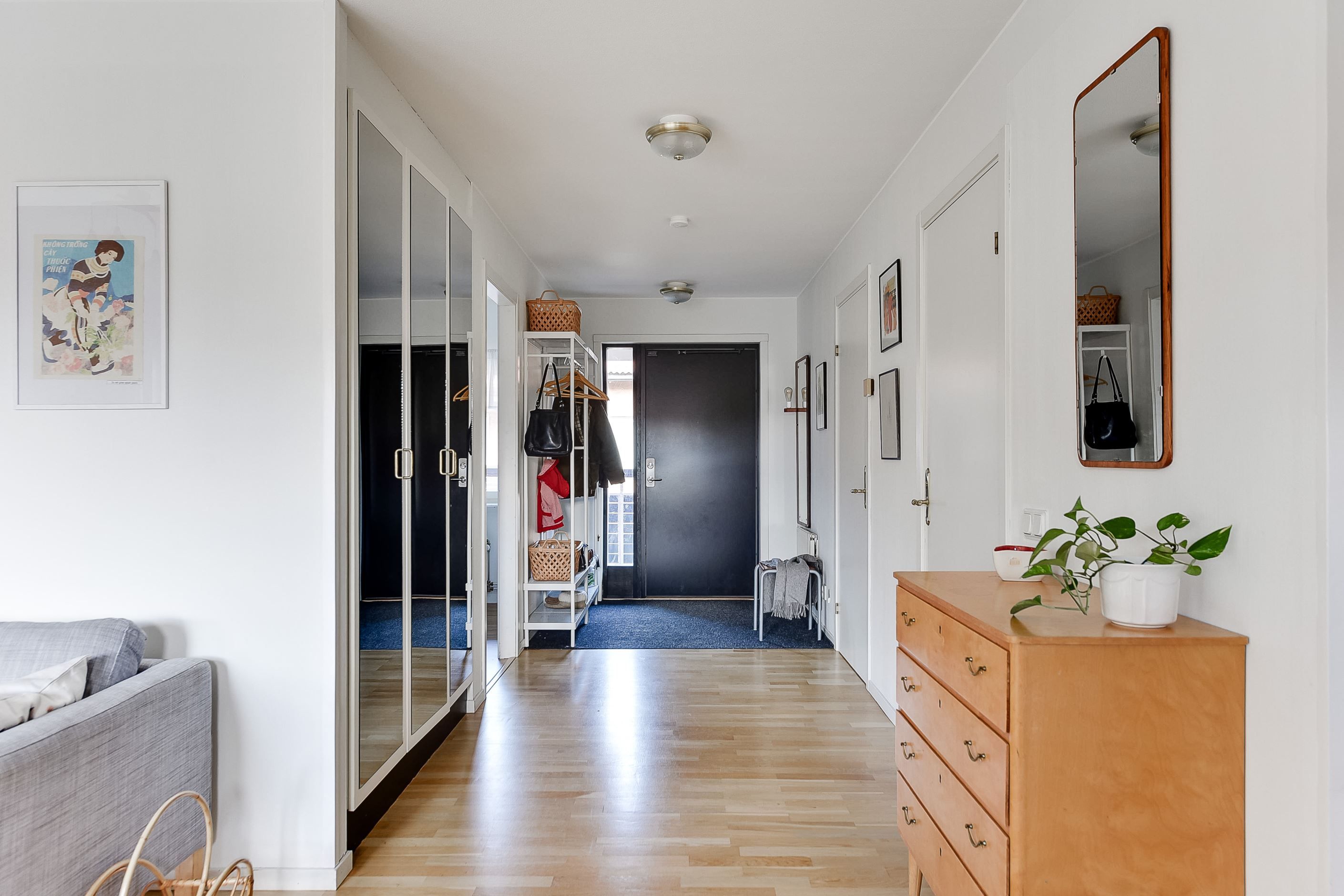Inre hall