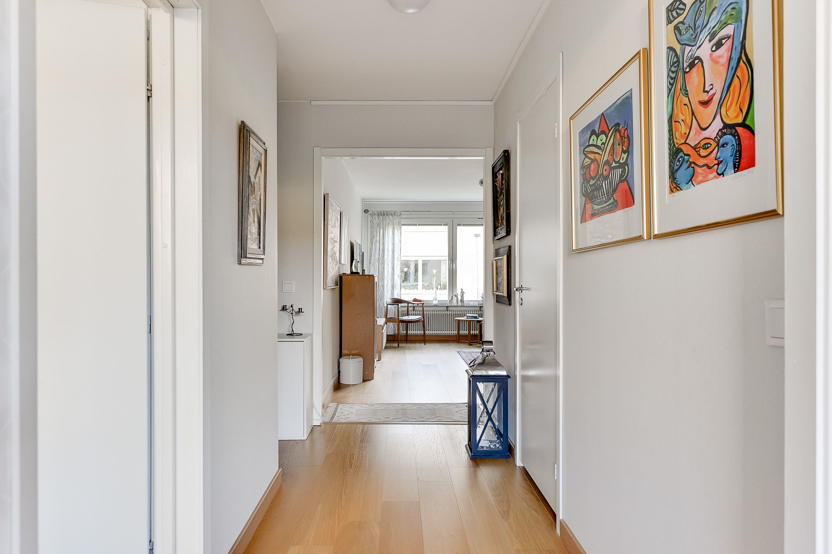 Inre hall