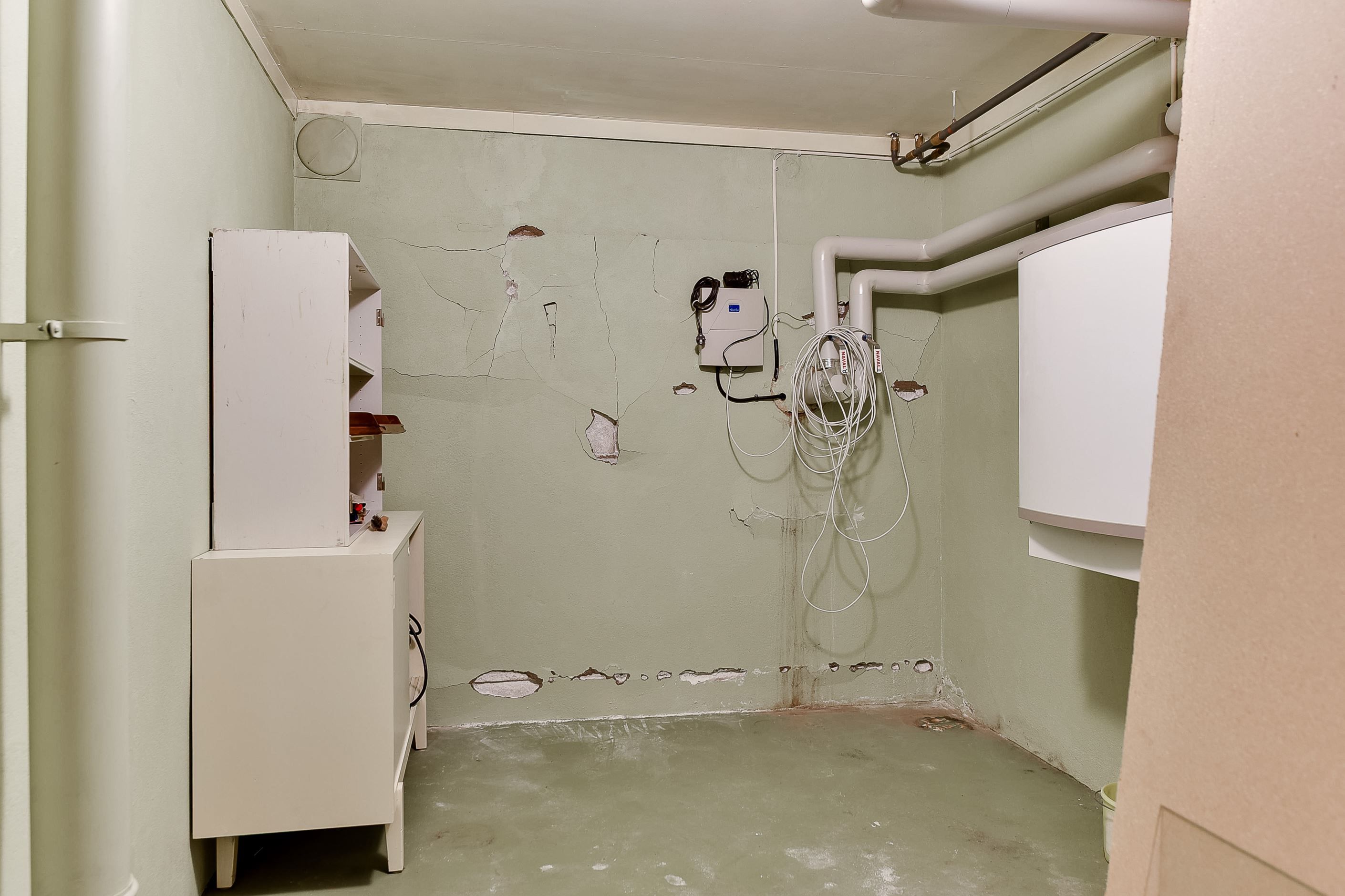 Pannrum med fjärrvärme - Källare