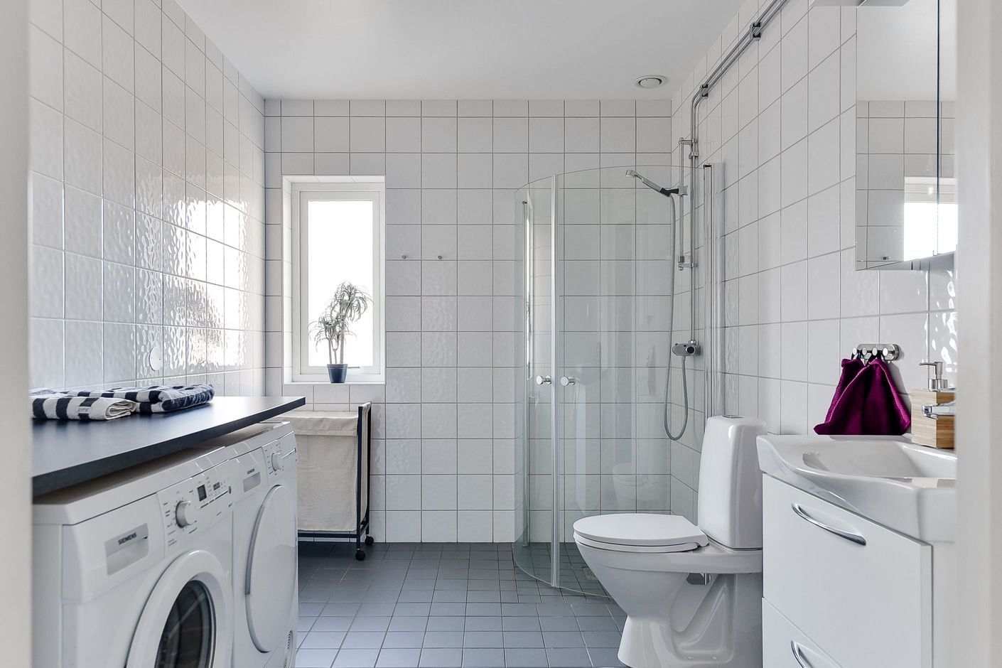 Duschrum med tvättdel