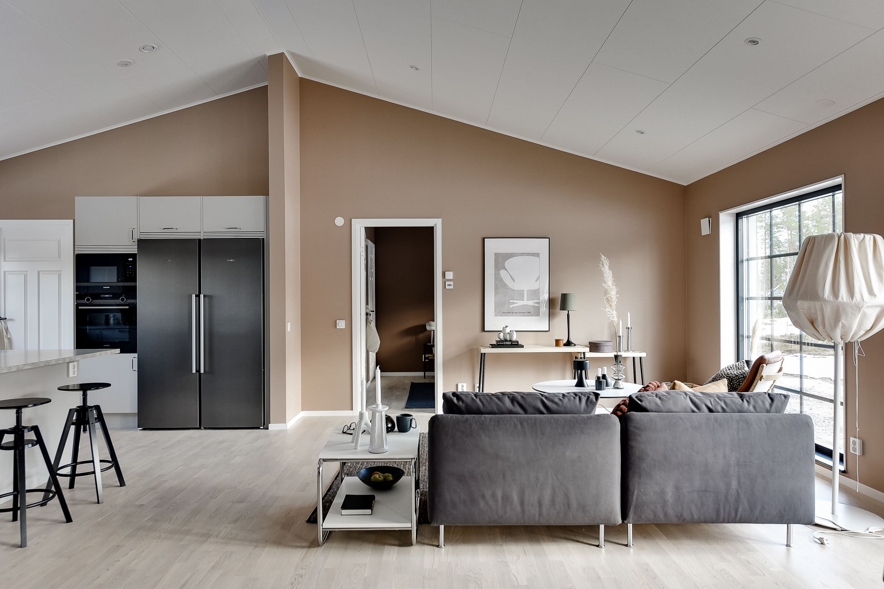 Vardagsrum med salongsdel