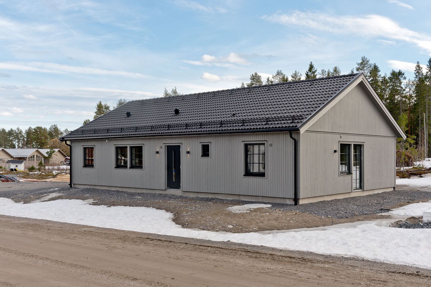 Stöcksjö mor Grethas väg 5 - Framsida