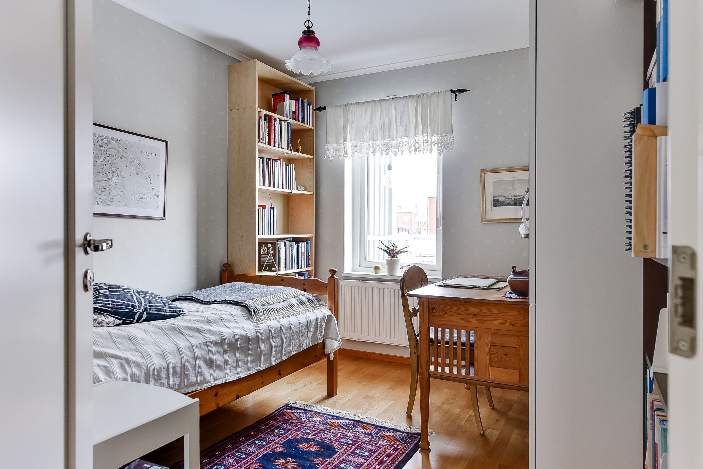 Sovrum 2 - övervåning