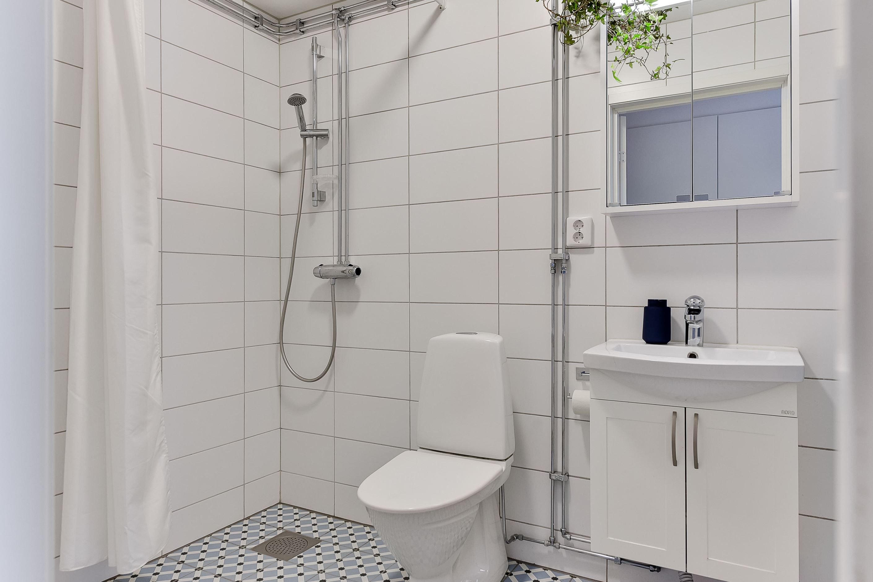 Duschrum - nedre plan