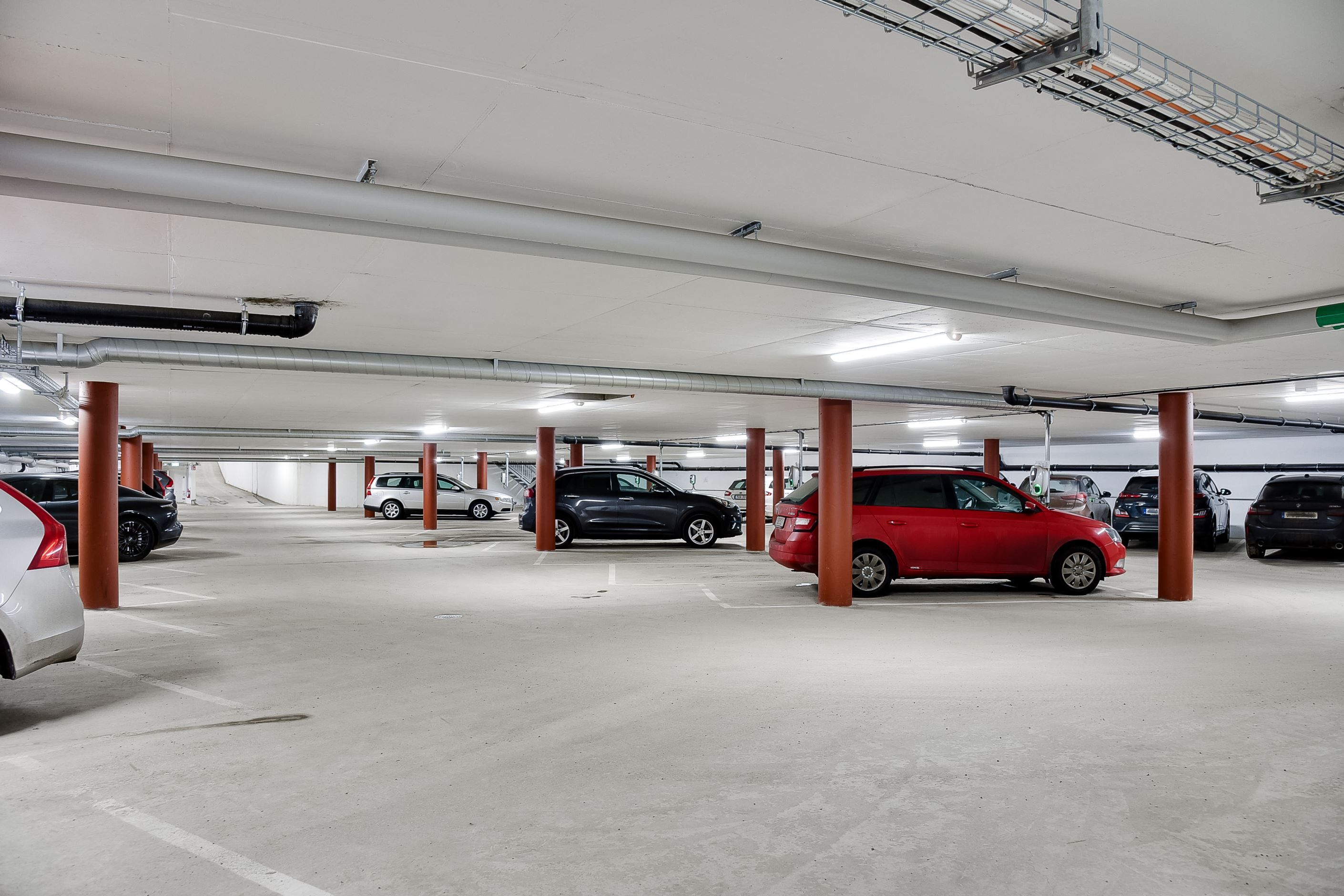 Varmgarage i huskroppen