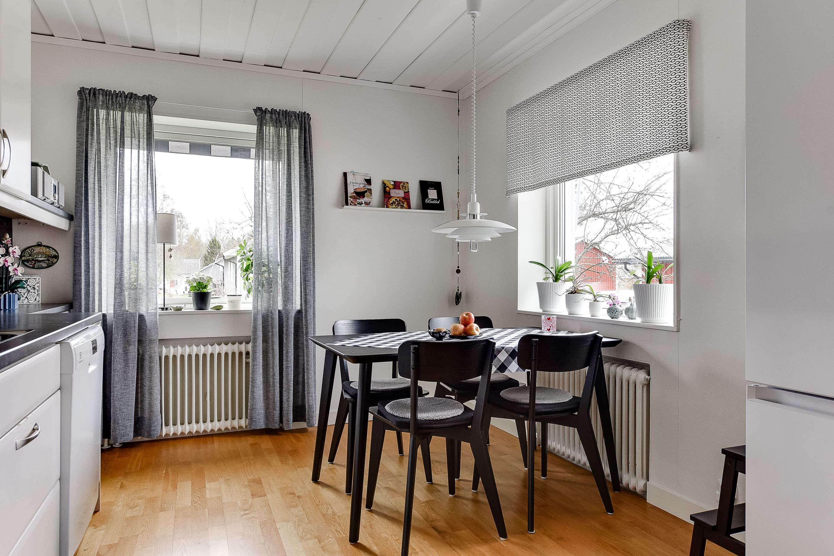 Kök med matplats