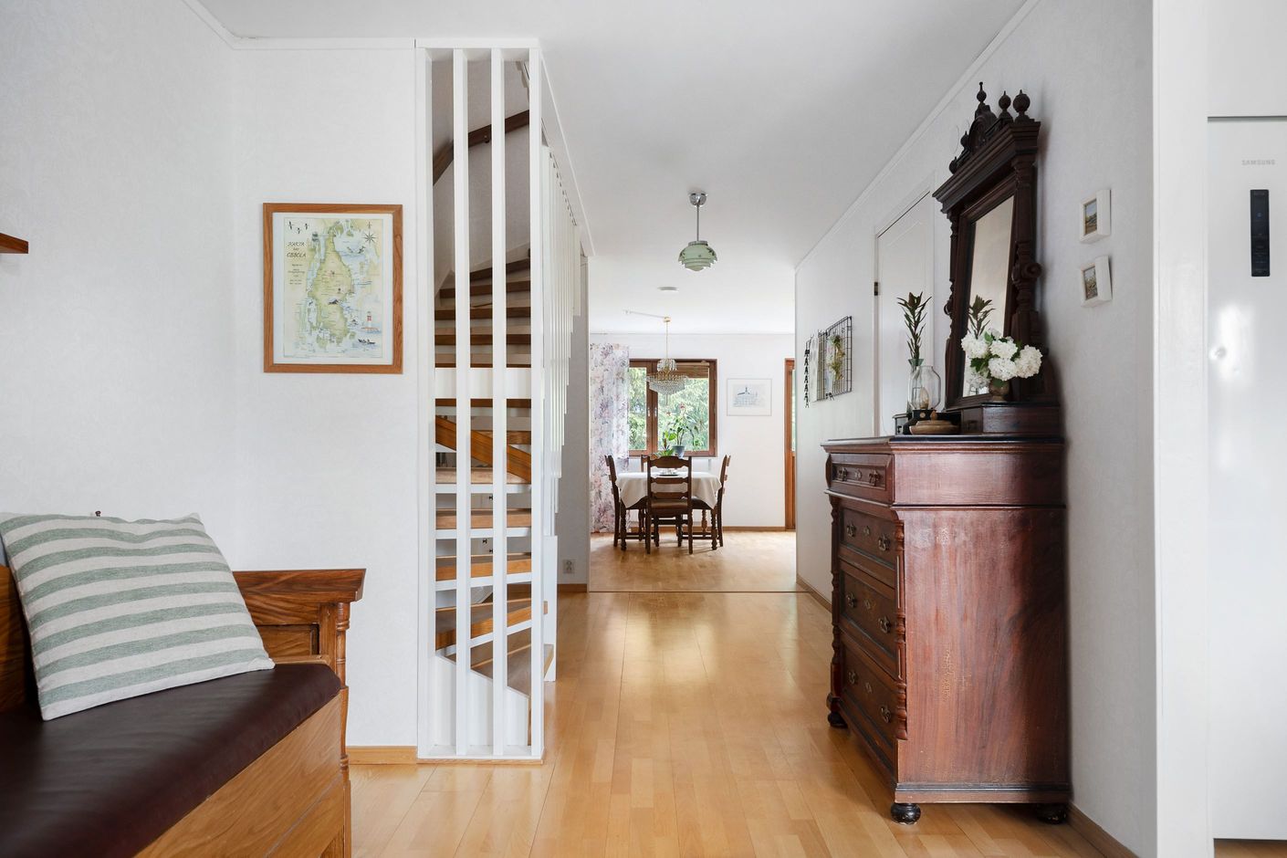 Inre hall