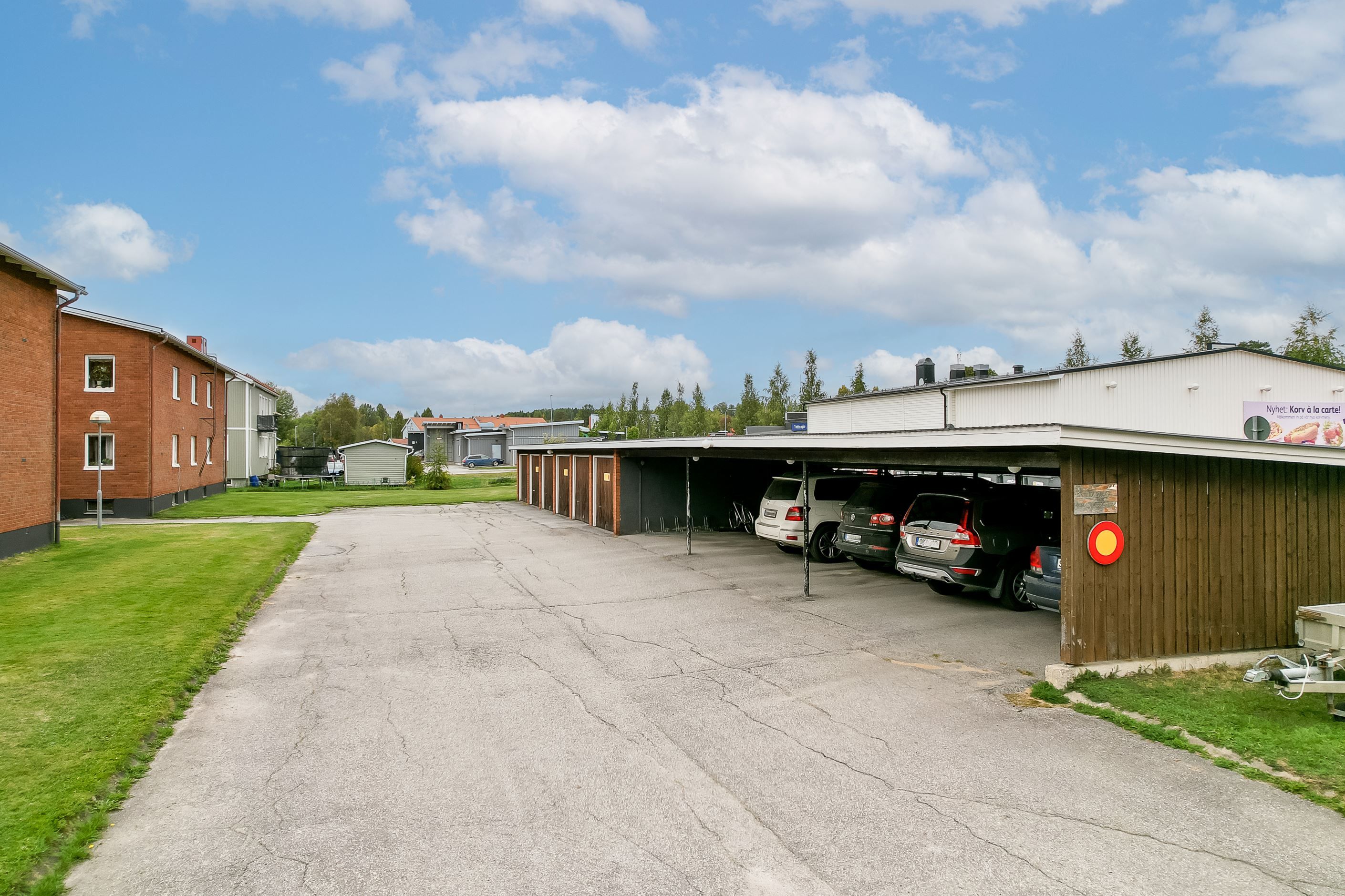 Carport/garage