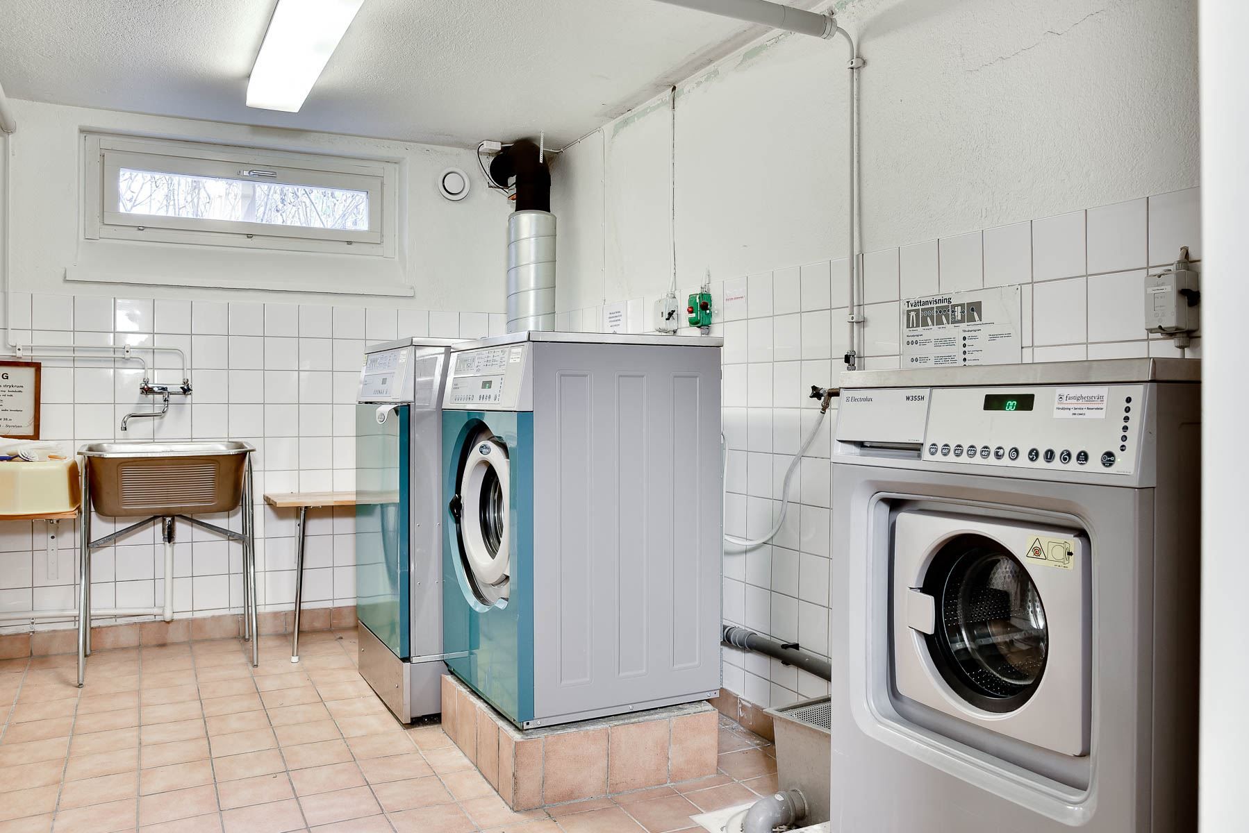 Gemensam tvättstuga i samma hus