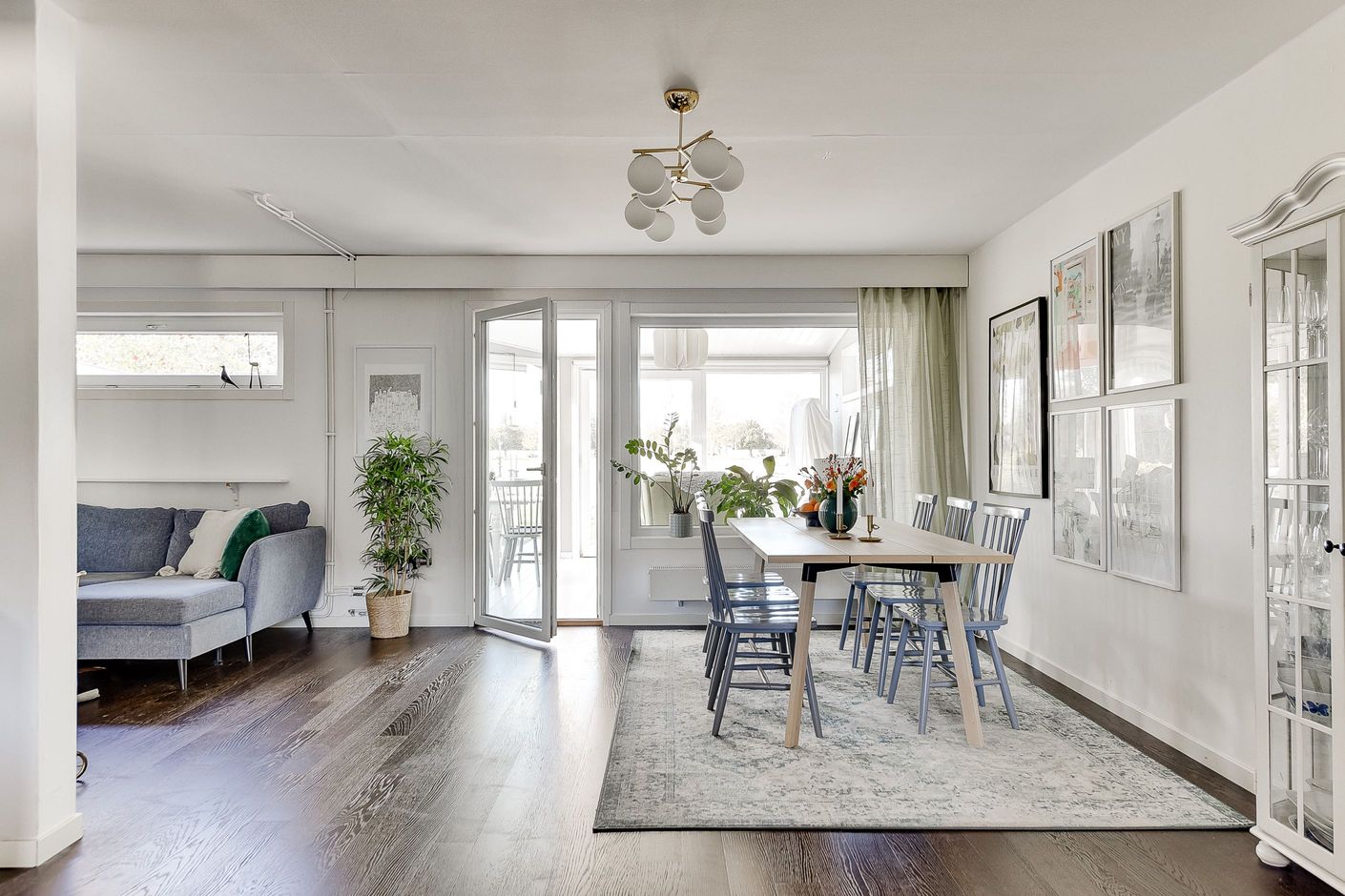Salongsdel / Matplats