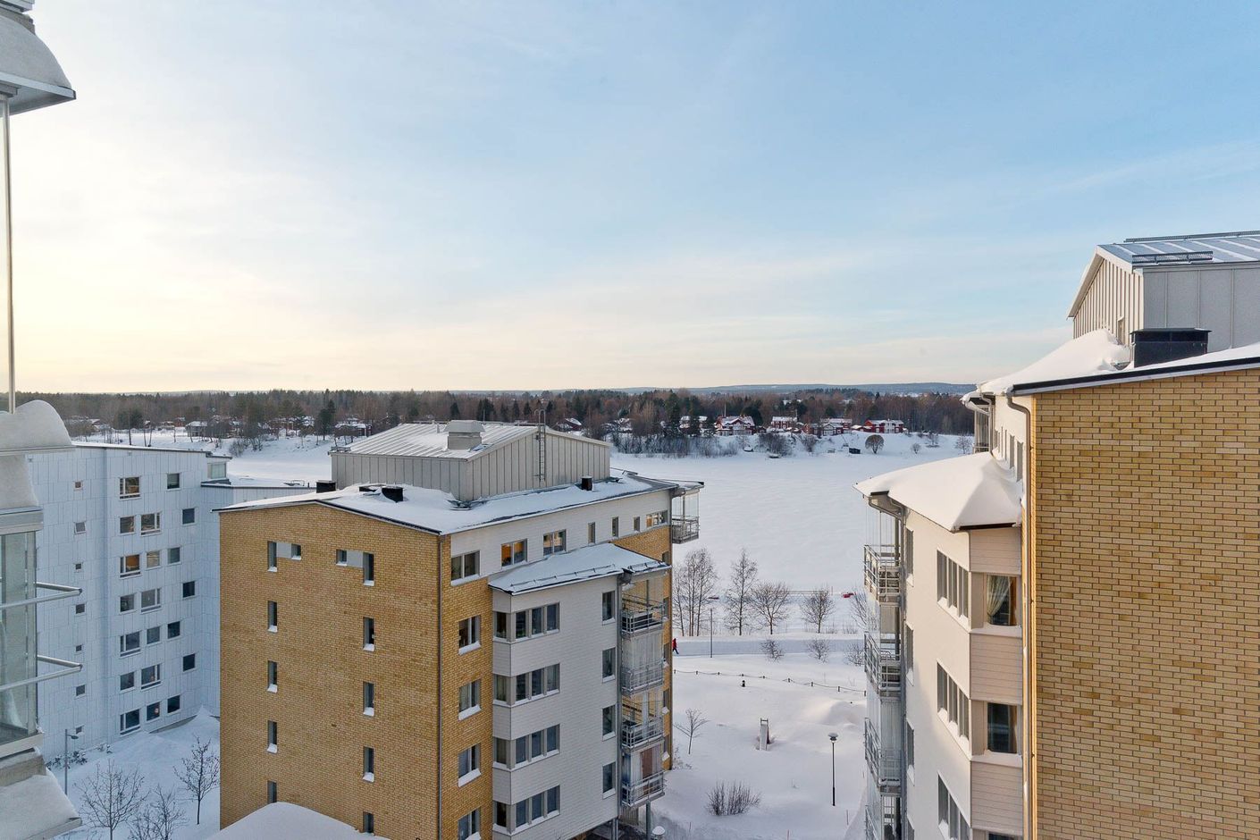 Älvsutsikt från balkong