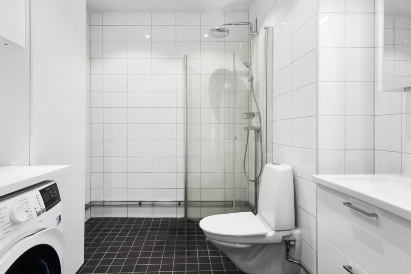 Hjulstavägen 88, 3 tr – bild 2