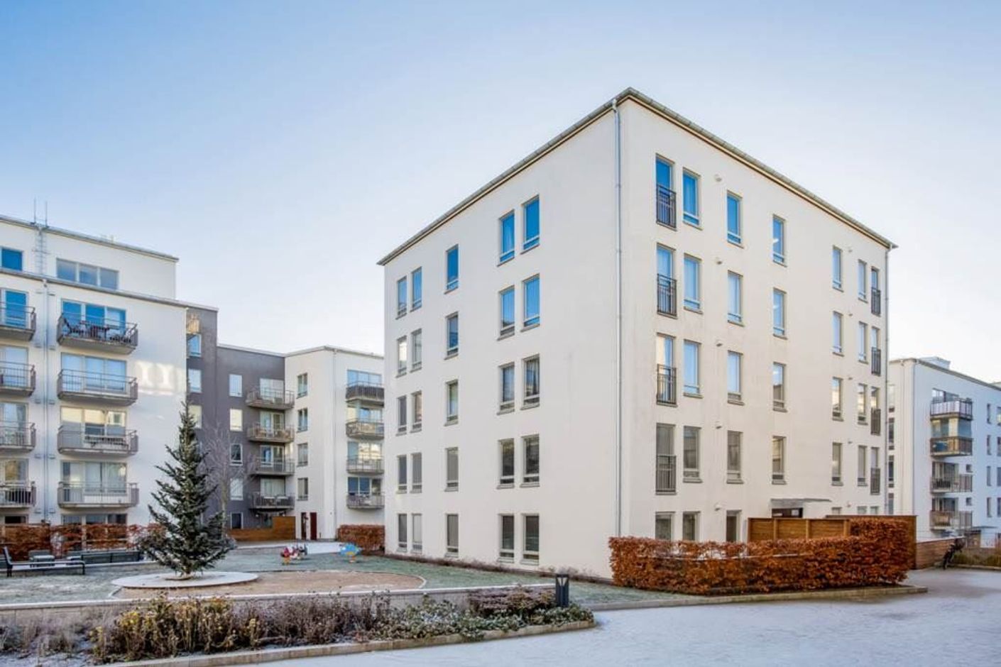 Lågupplöst Kista Gård