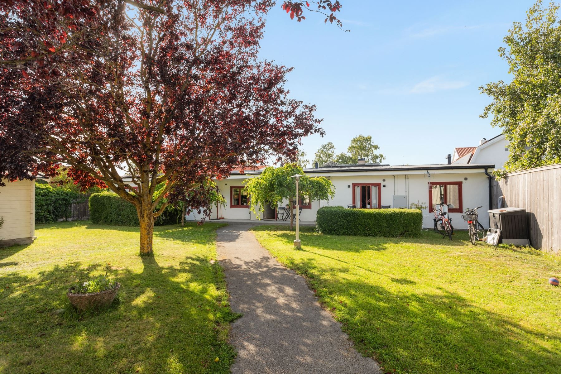 Utsikt mot innergård