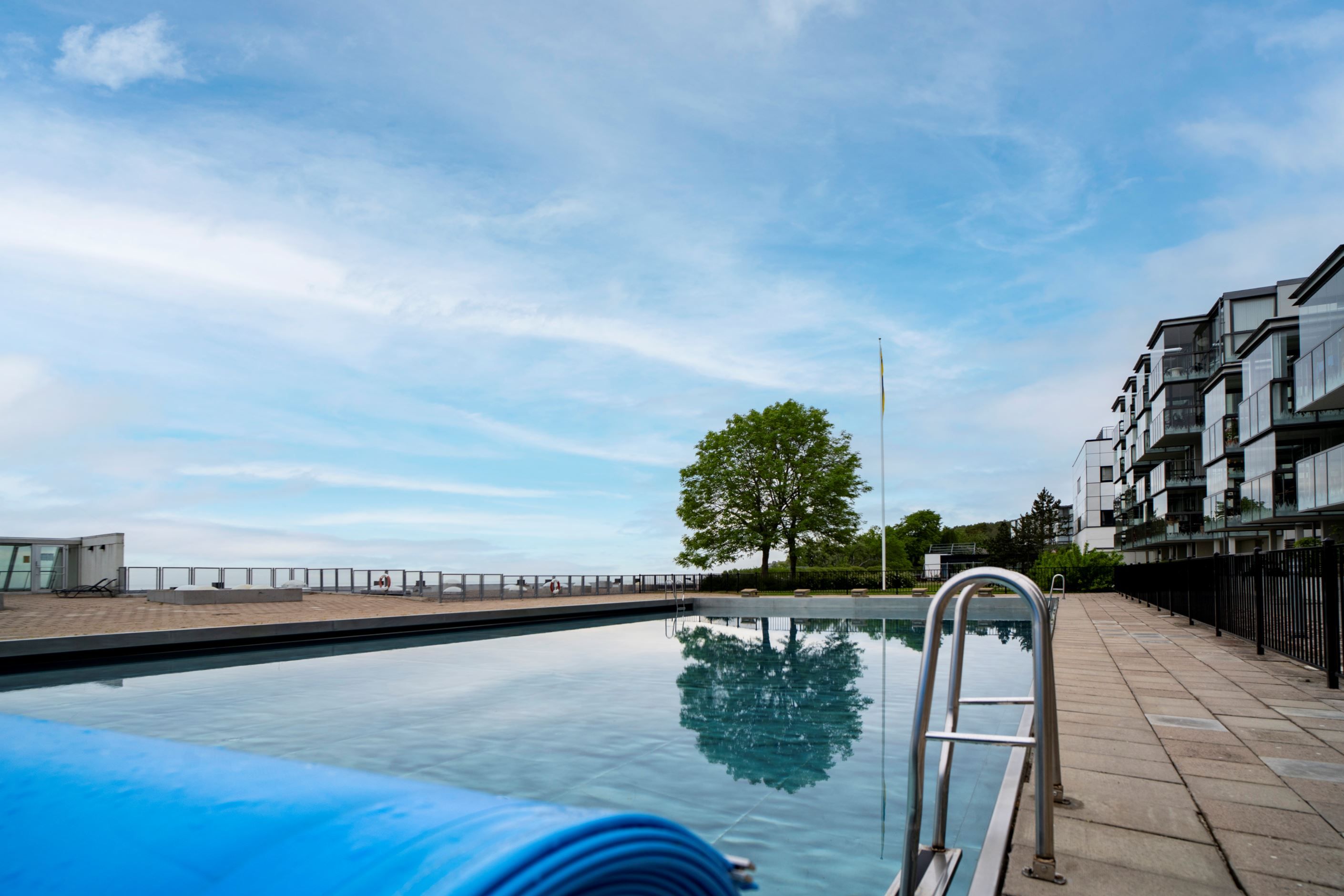 Områdets fantastiska 25 meters pool