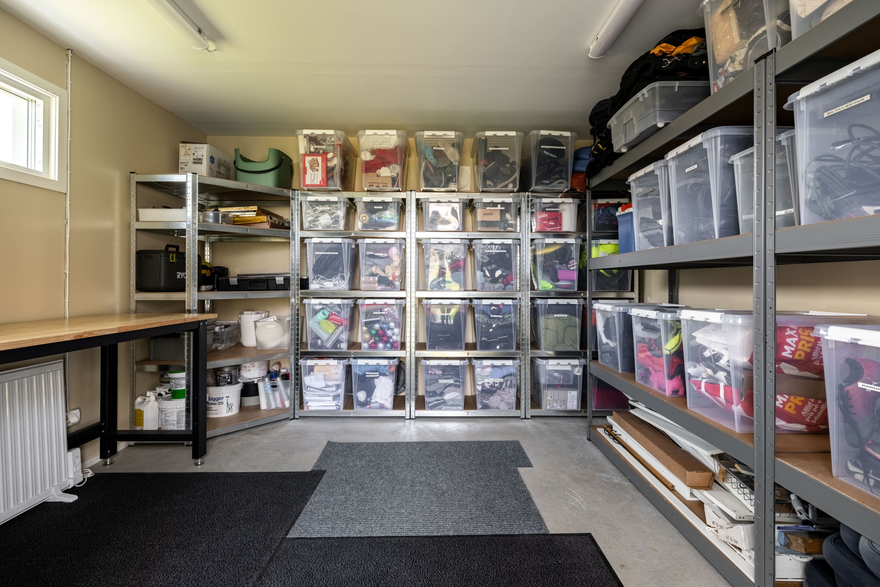 Förråd i garaget