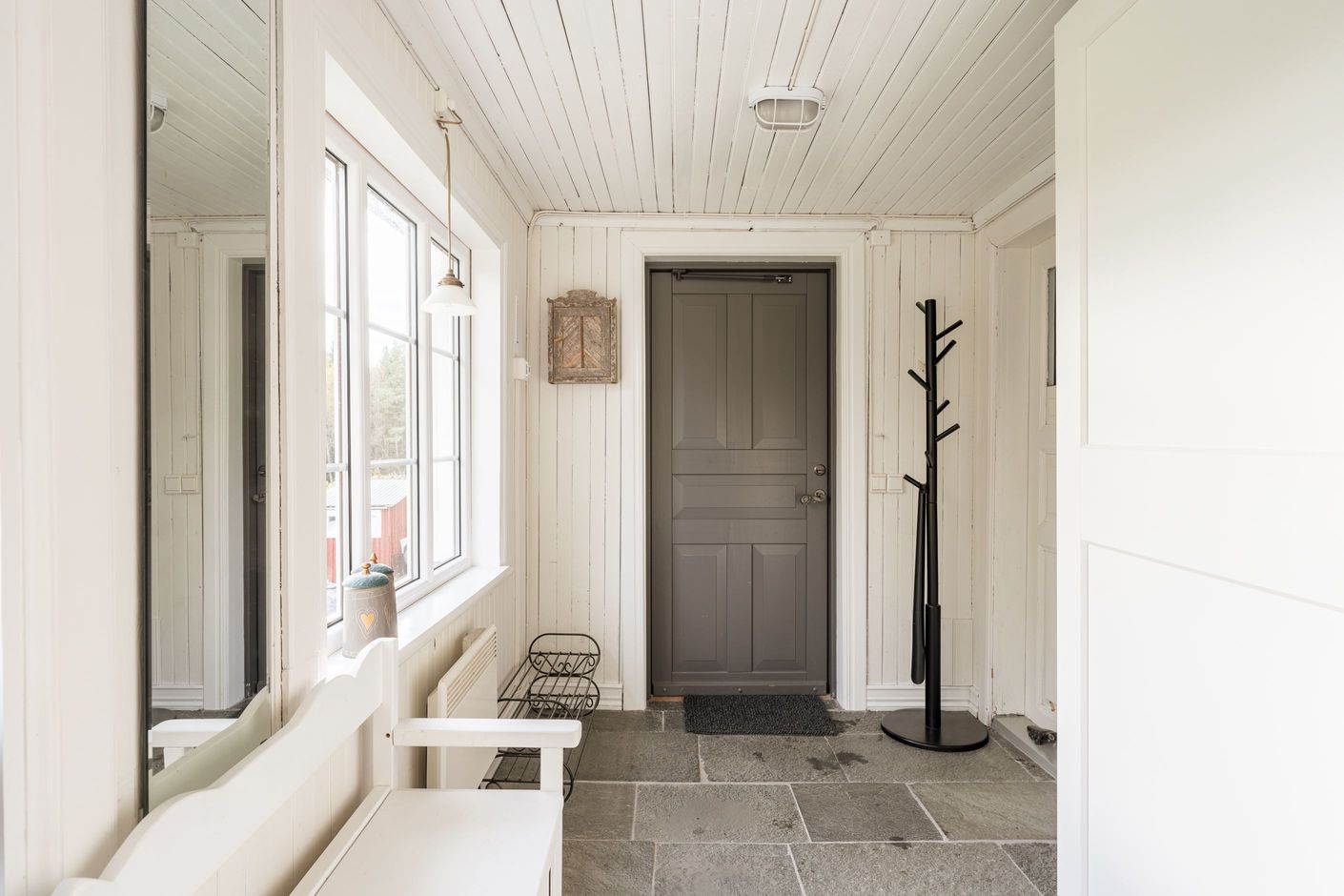 Hall