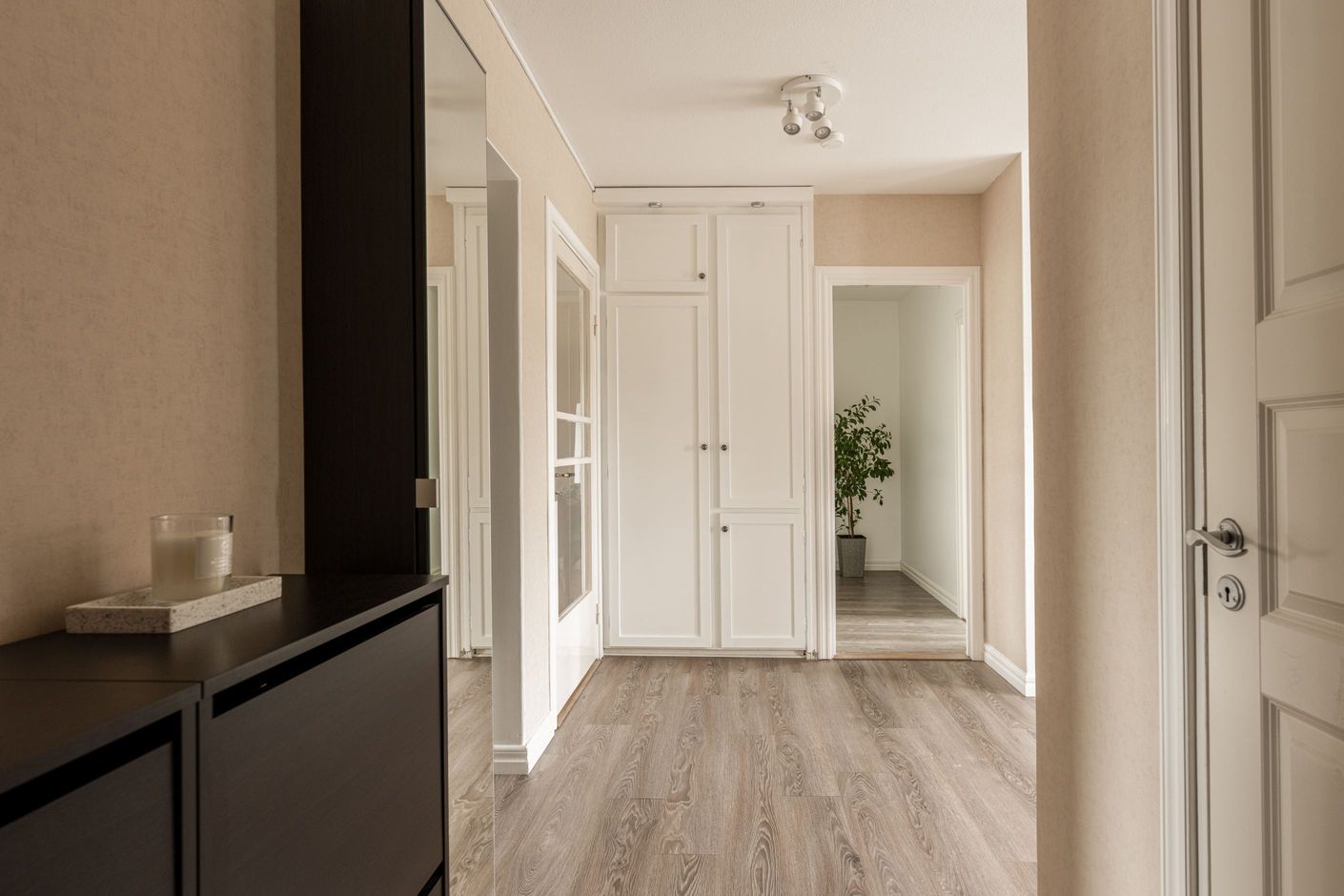 Hall