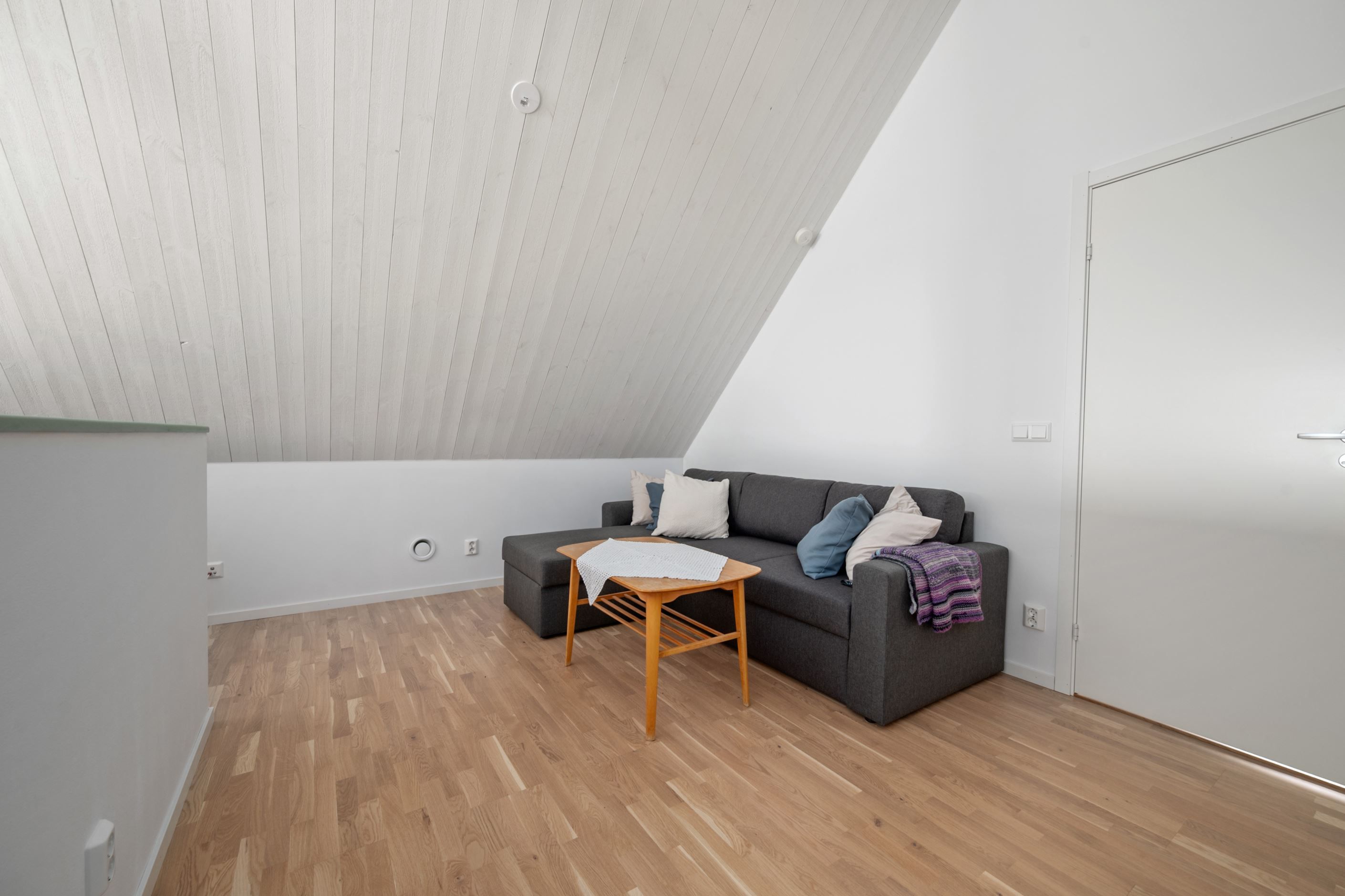 Allrum på övre plan