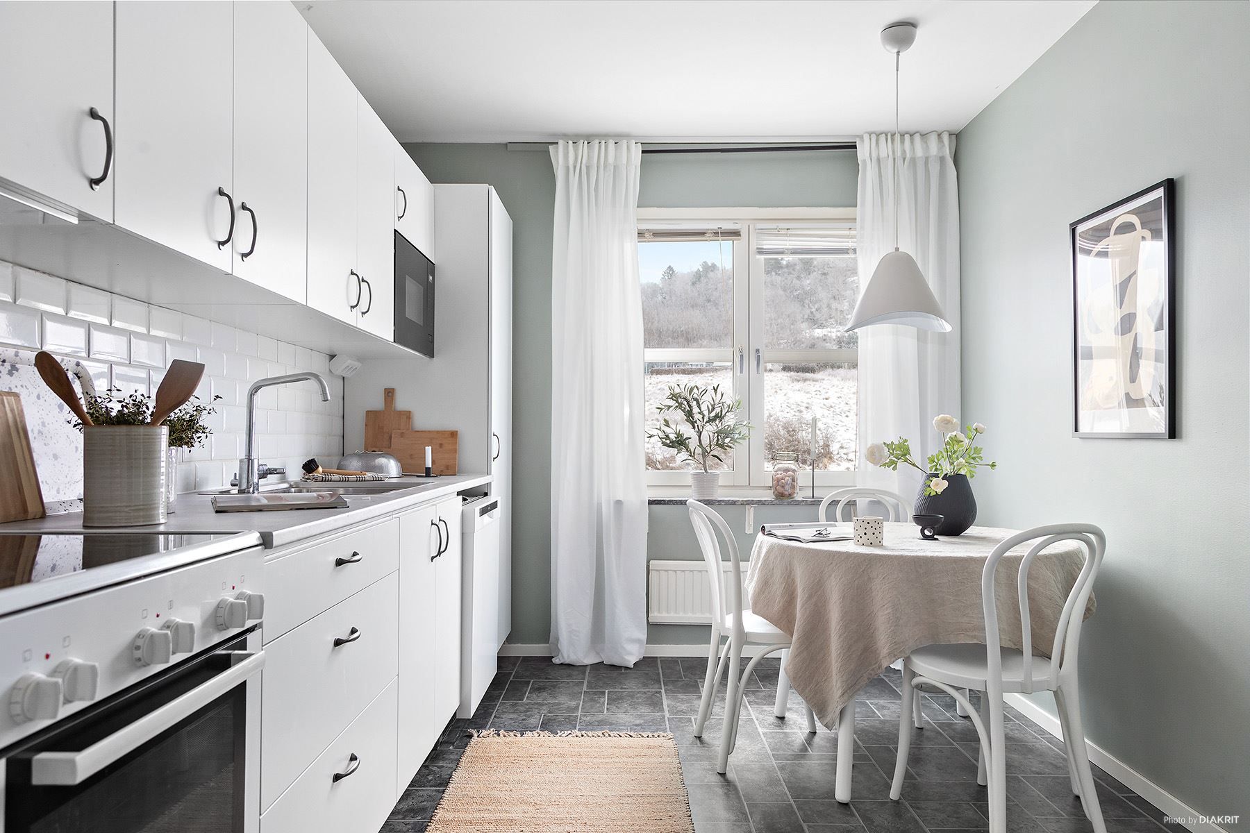 Nyrenoverat och trevligt kök.