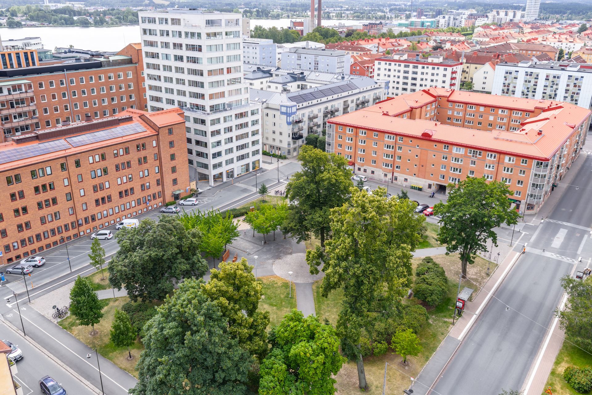  Parken utanför fastigheten