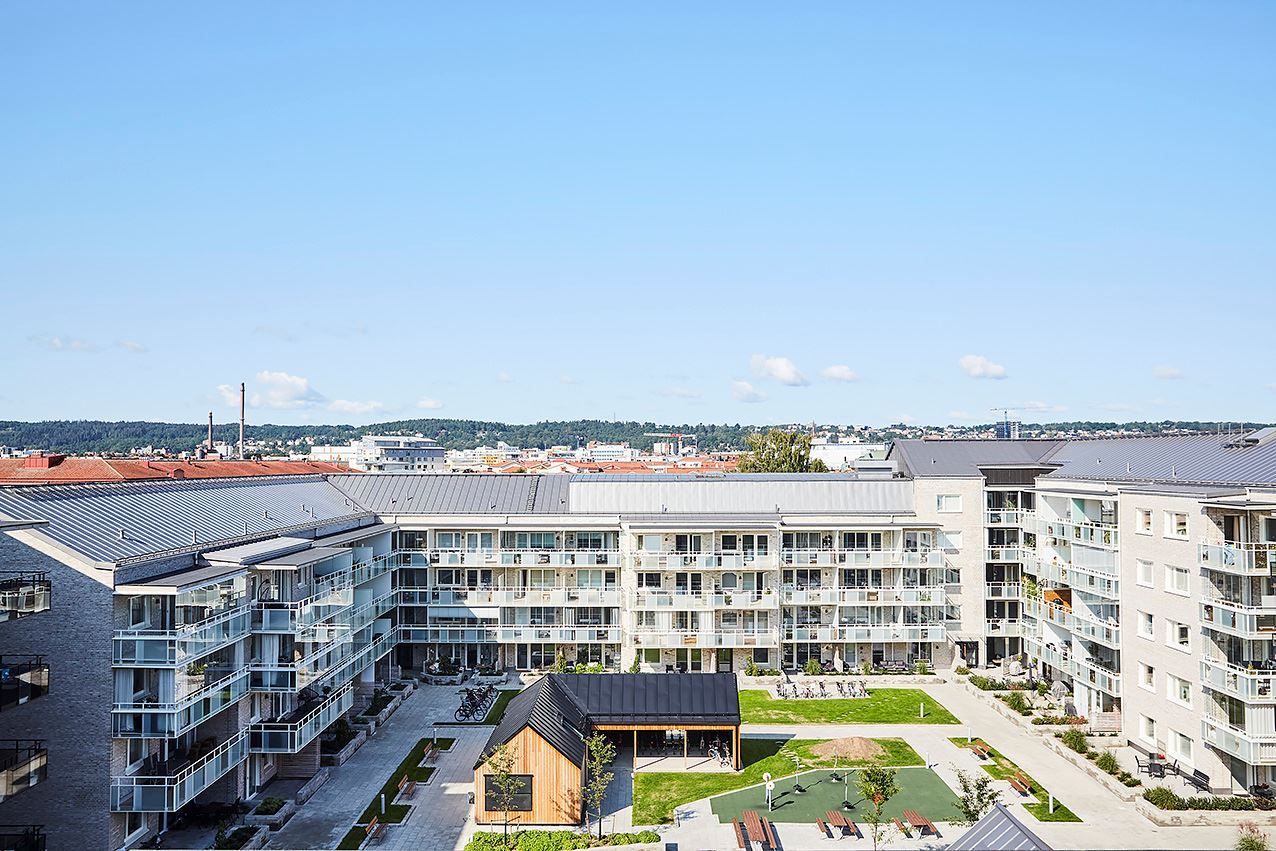 Utsikt från föreningens gemensamma takterrass