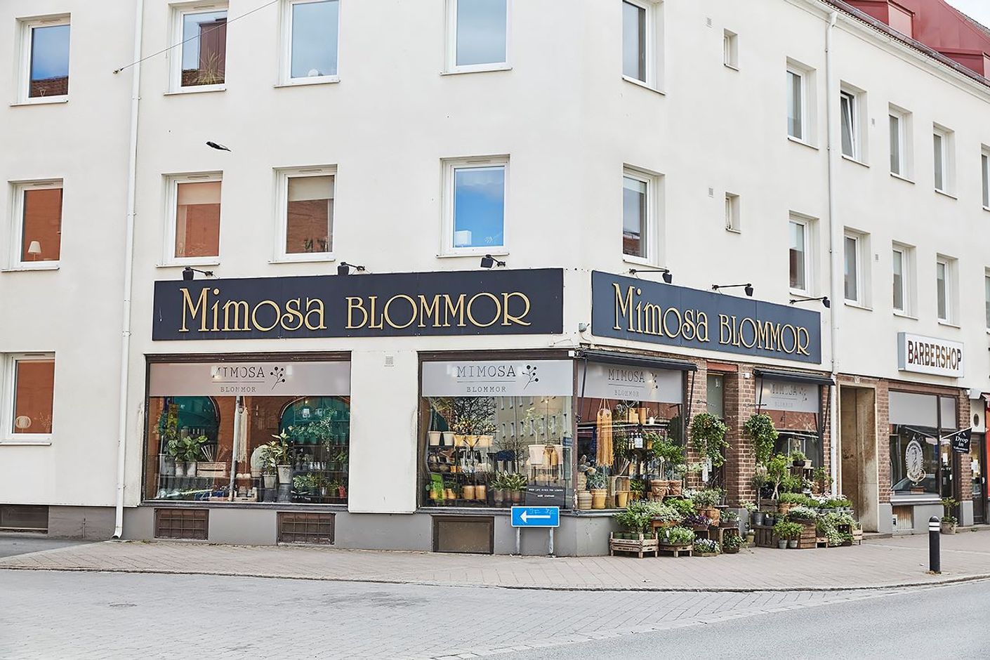 Ljuvlig blomsterhandel i kvarteret