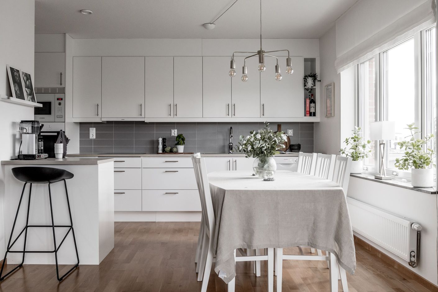 Kök i halvöppen planlösning
