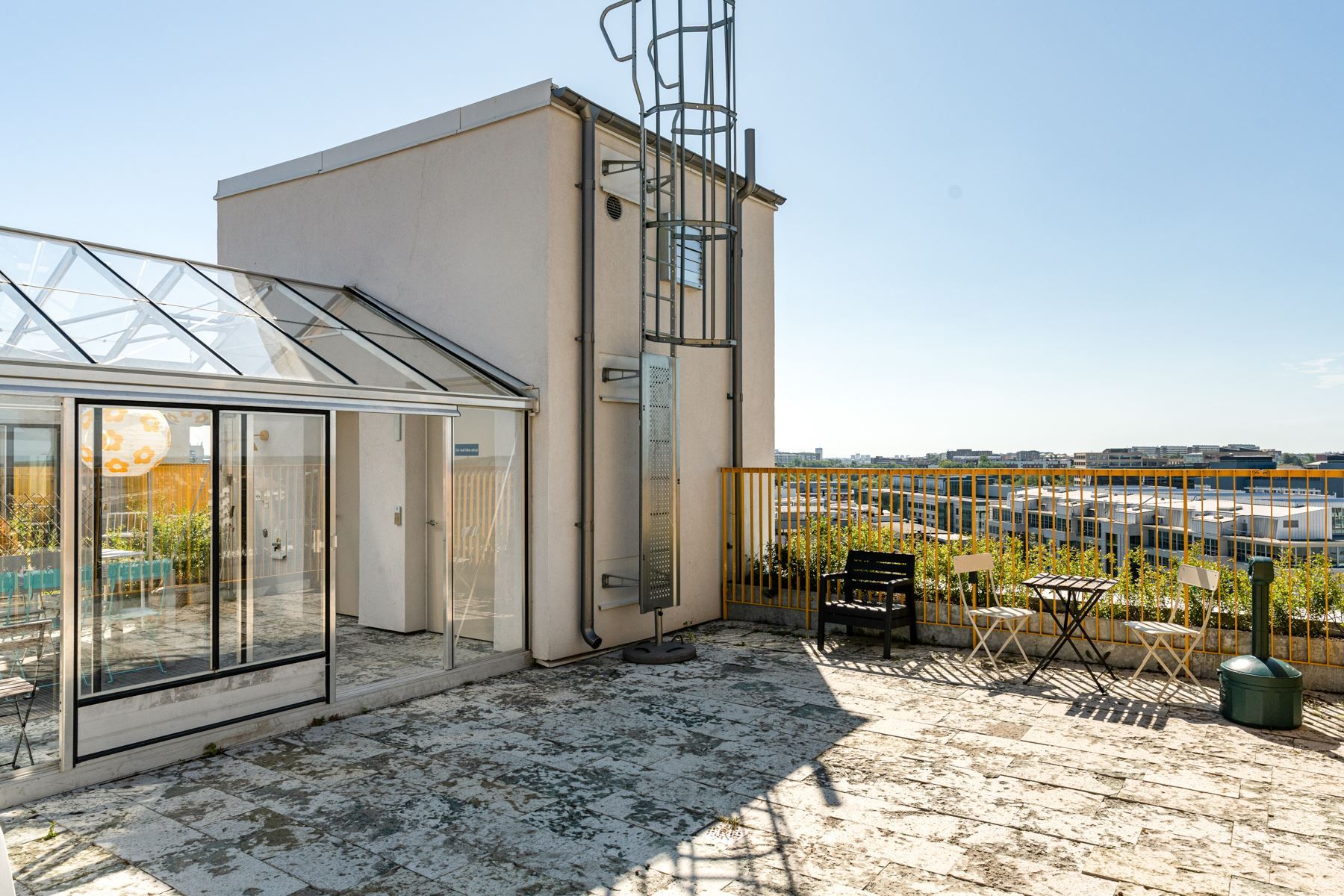 Gemensamma takterrassen