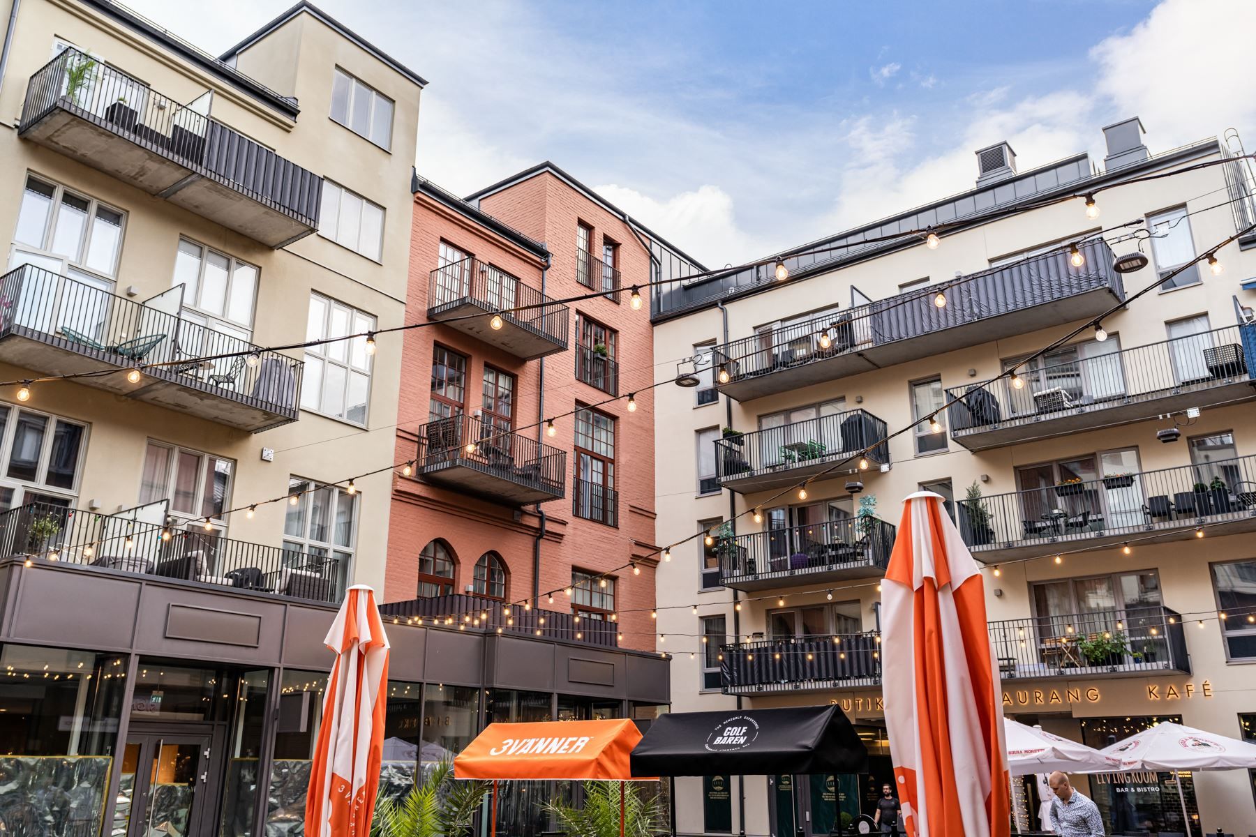 Torget innan entrén