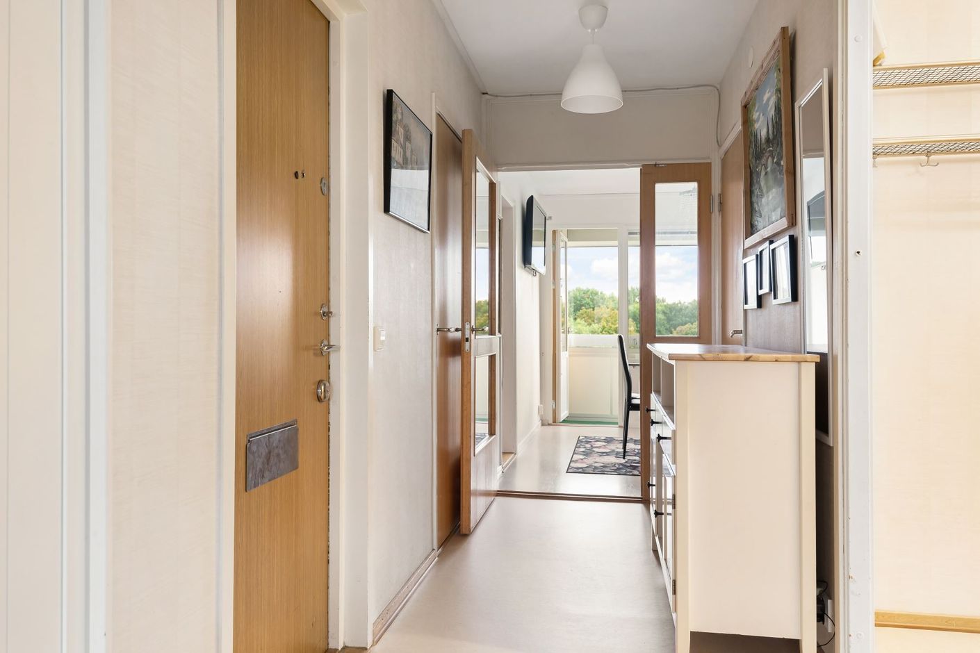 Hall