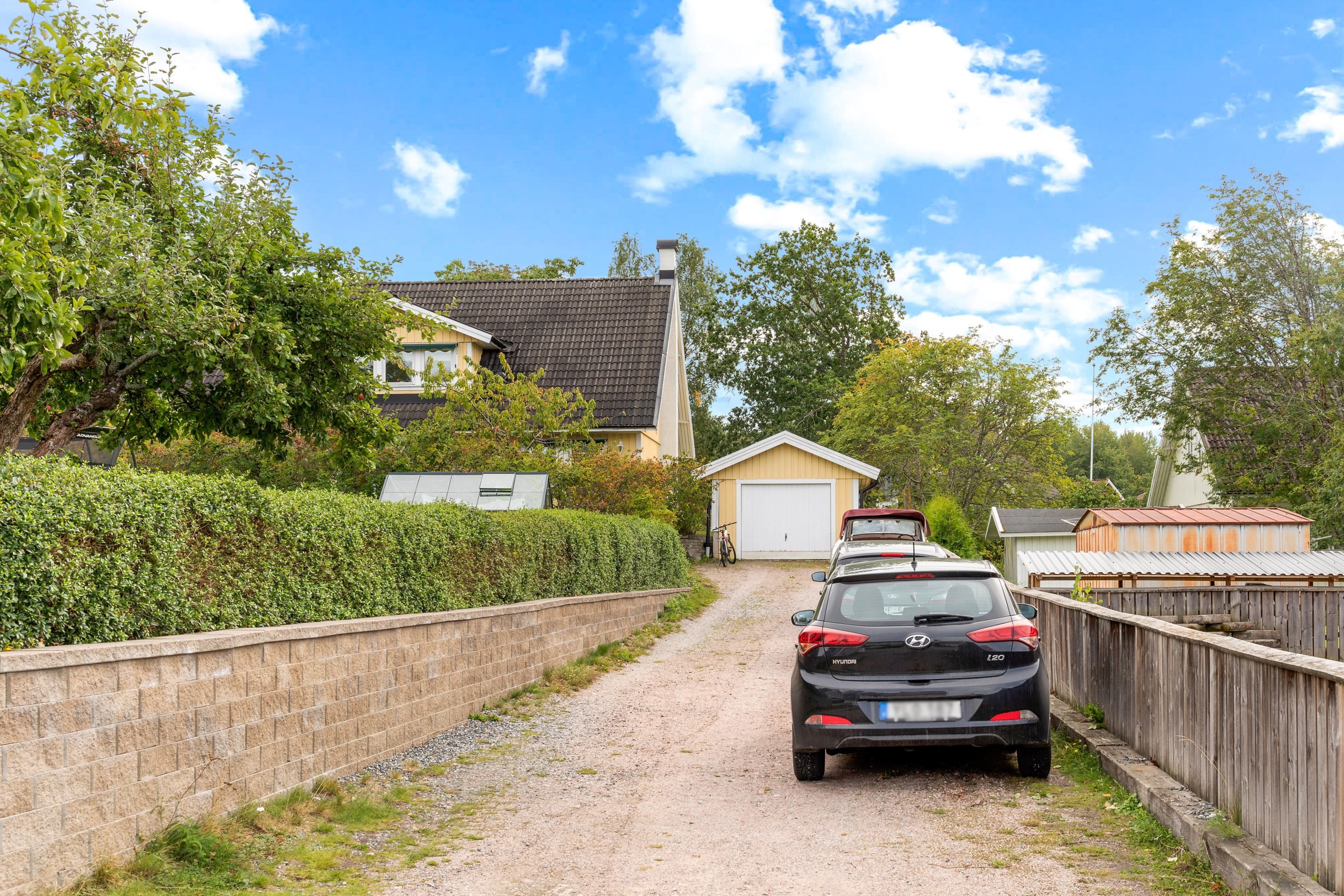 Uppfart för ca 6 fordon