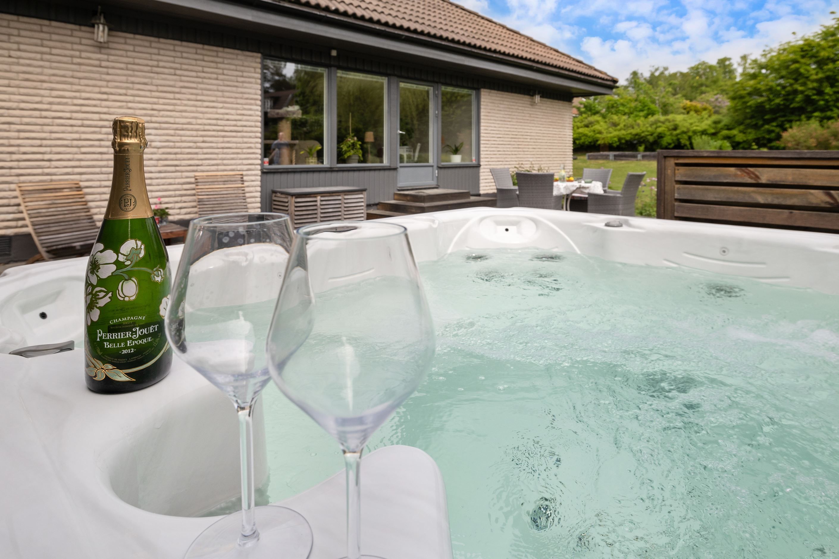 Jacuzzi