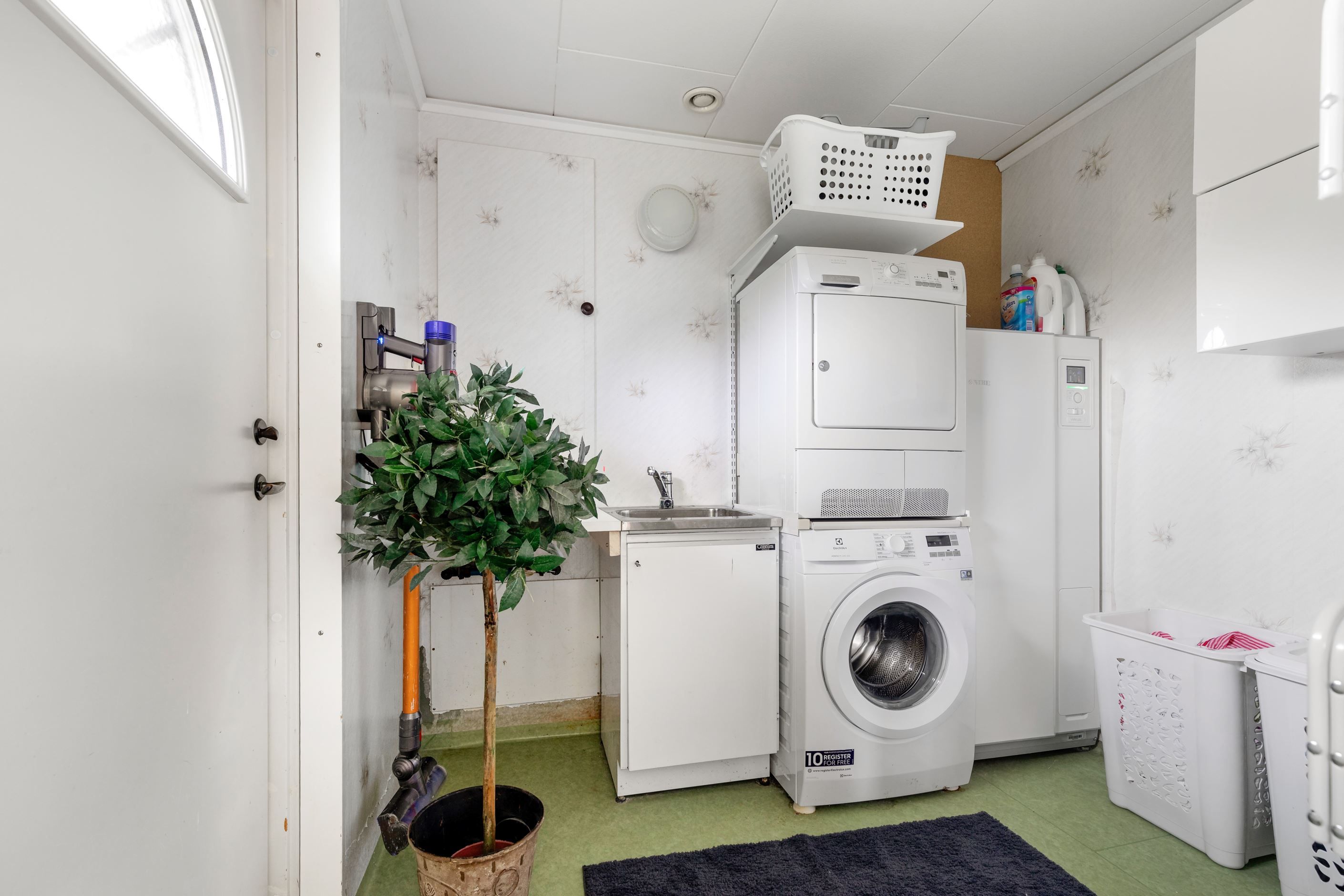 Tvättstuga med groventré
