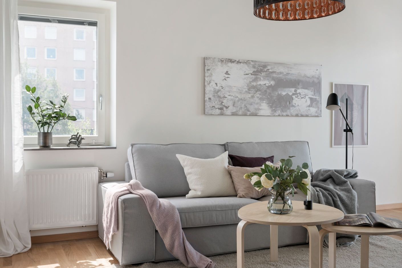 Härligt gavelfönster som tillför extra ljus