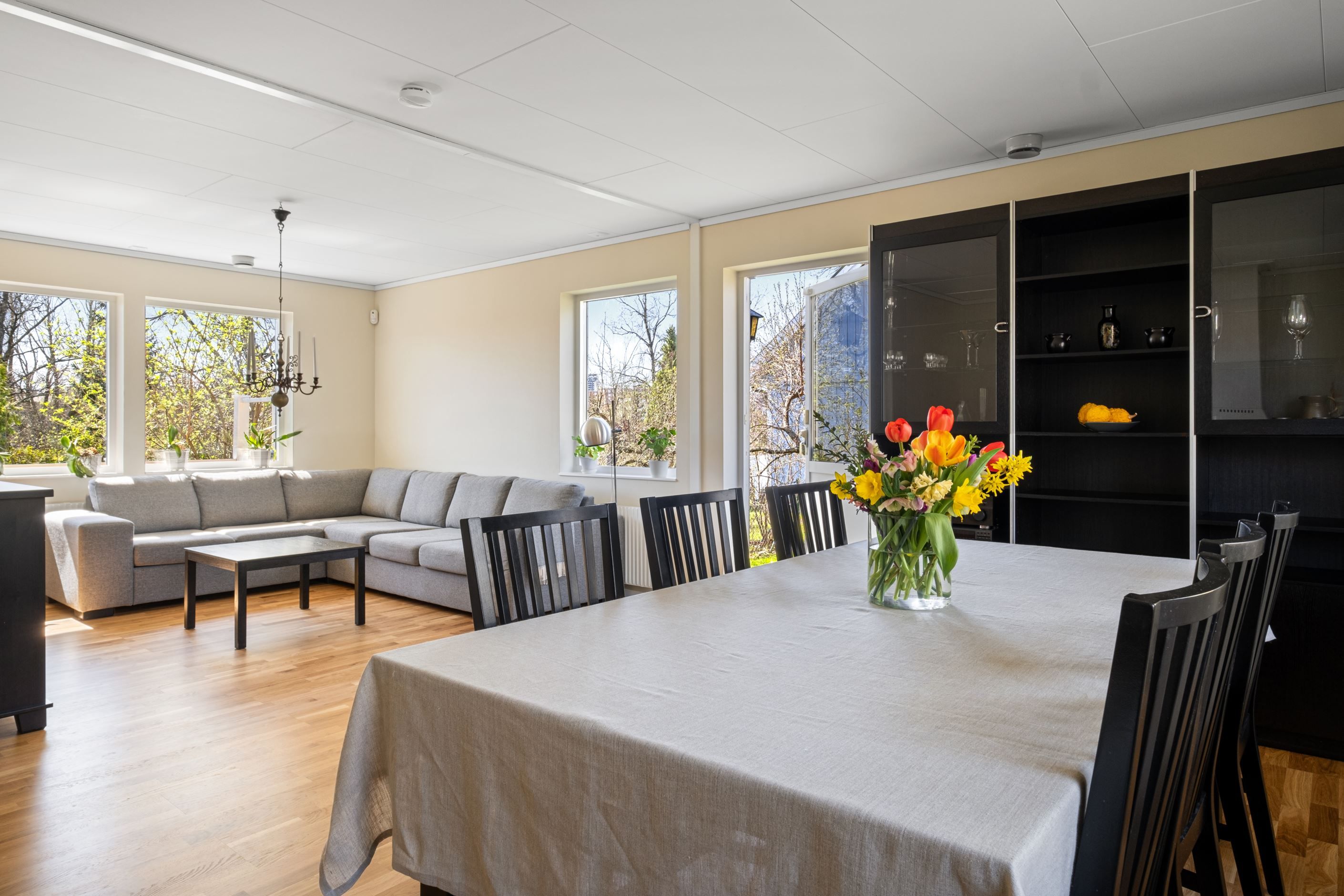 Vardagsrum med härlig atmosfär