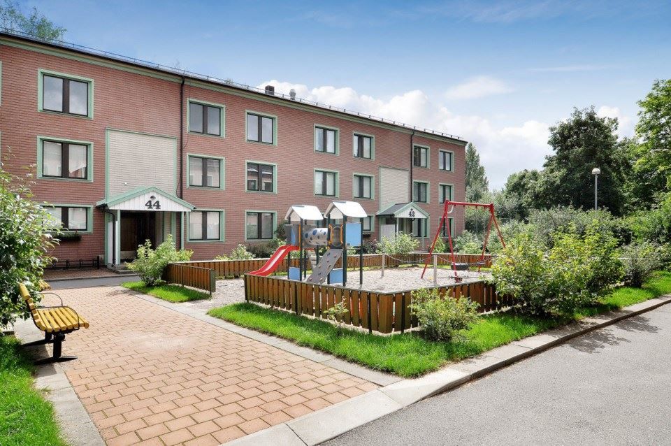 Lekplats på innergården