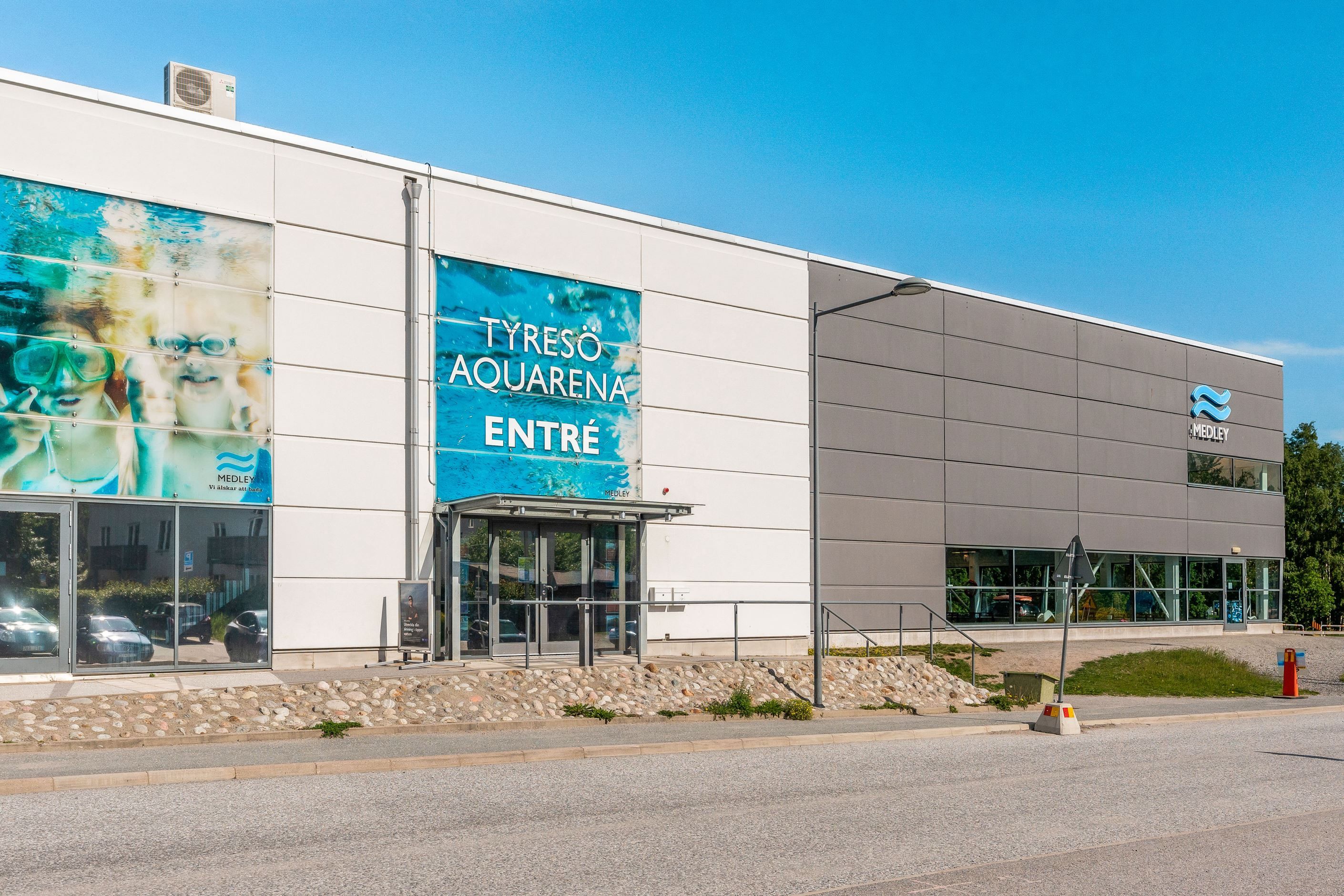 Simhall/gym vid Tyresö Centrum