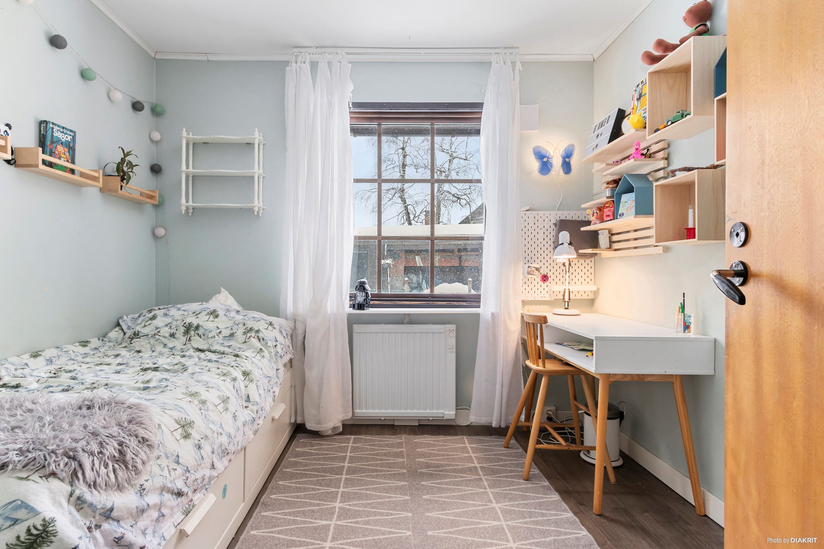 Sovrum (2) på entrévåning