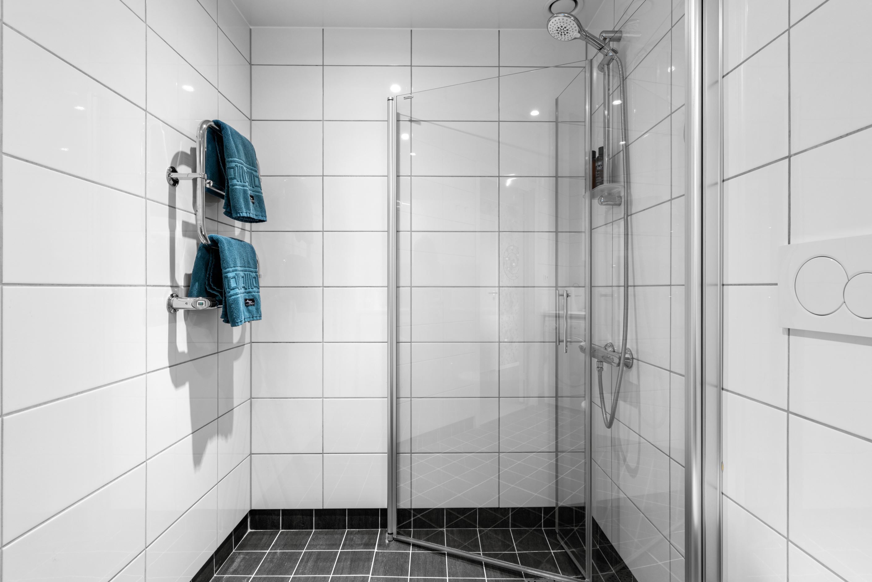 Badrum och tvättrum.