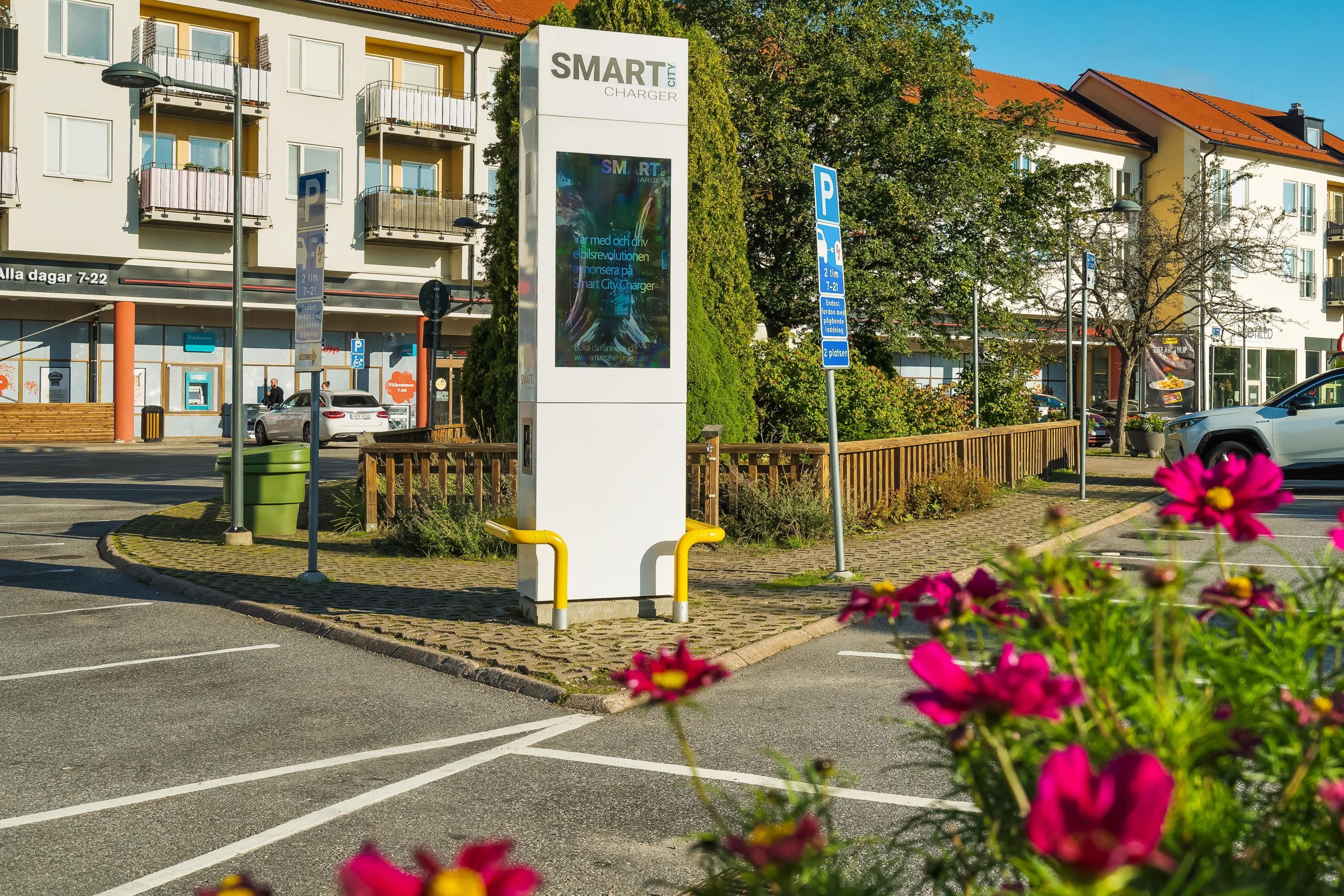 Trollbäckens centrum/alléplan