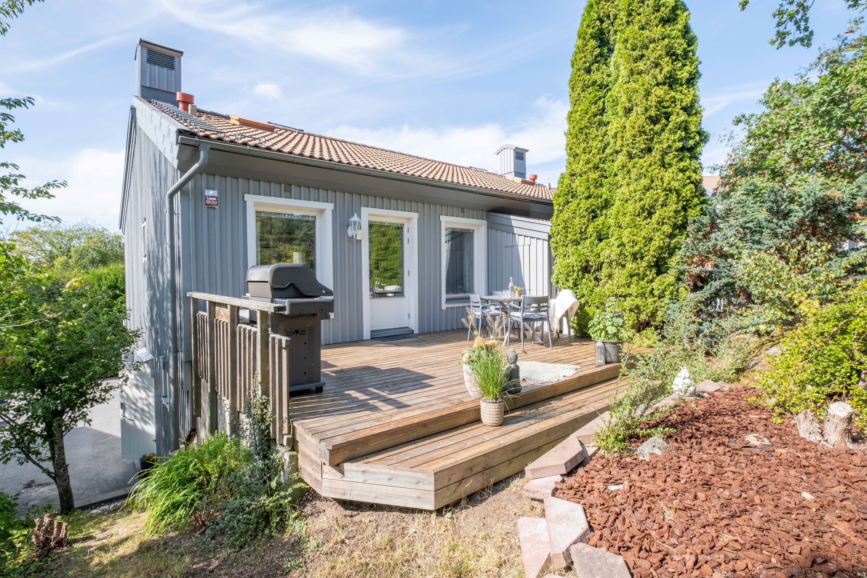 Bostadsrättsparhus med gavelläge