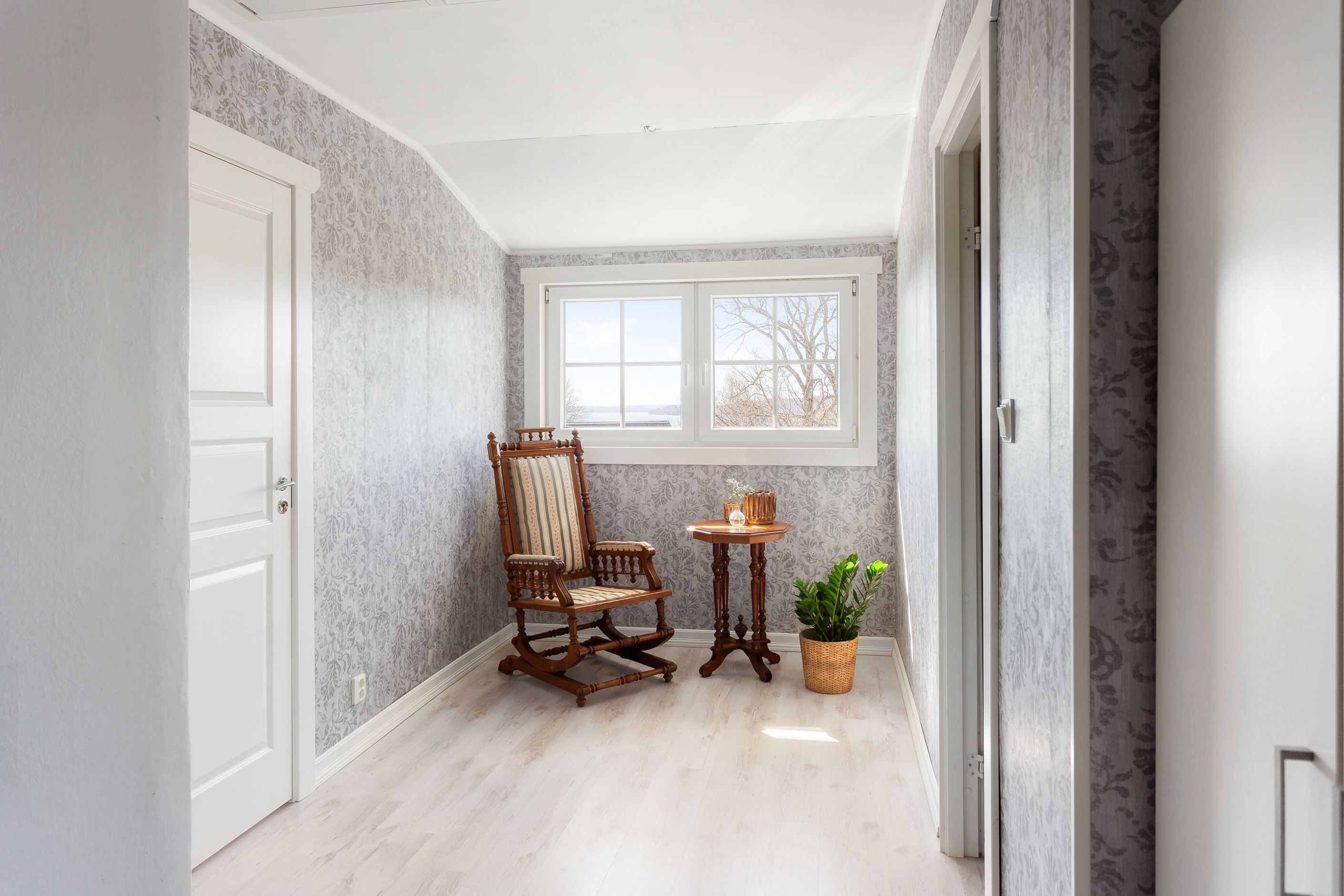 Allrum på övre plan